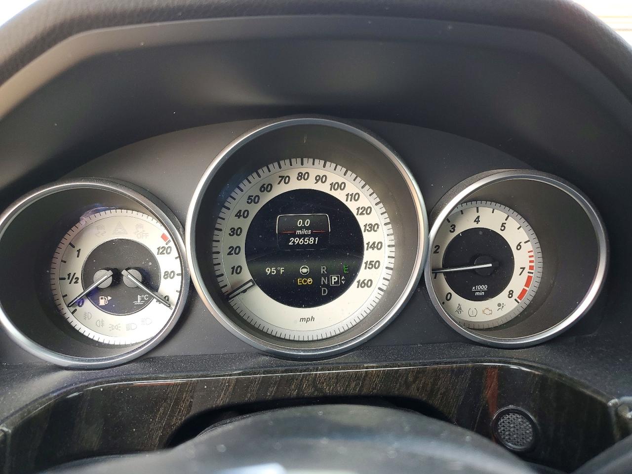 2014 Mercedes-benz E 350 Black vin: WDDHF5KB3EA848071