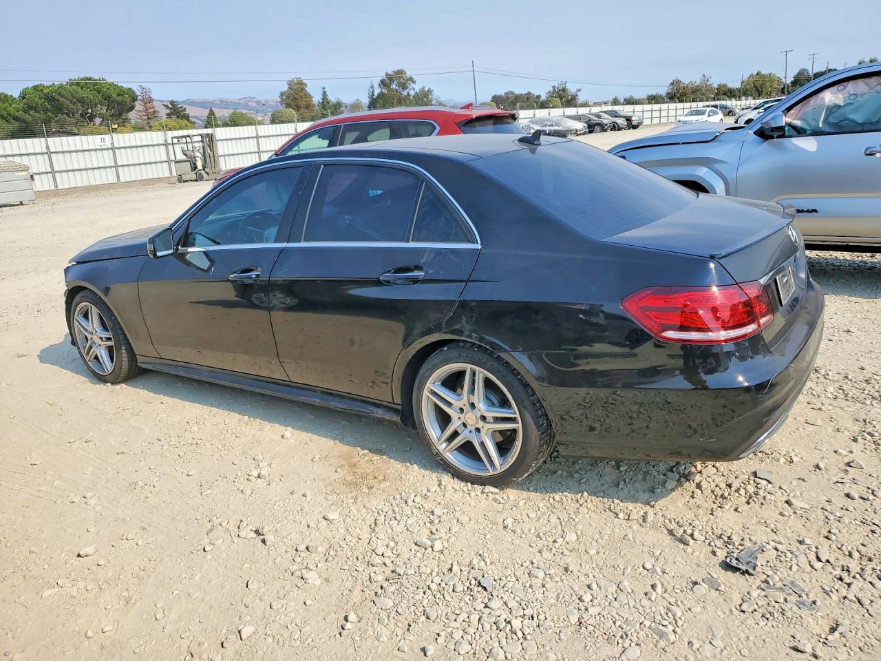 2014 Mercedes-benz E 350 Black vin: WDDHF5KB3EA848071