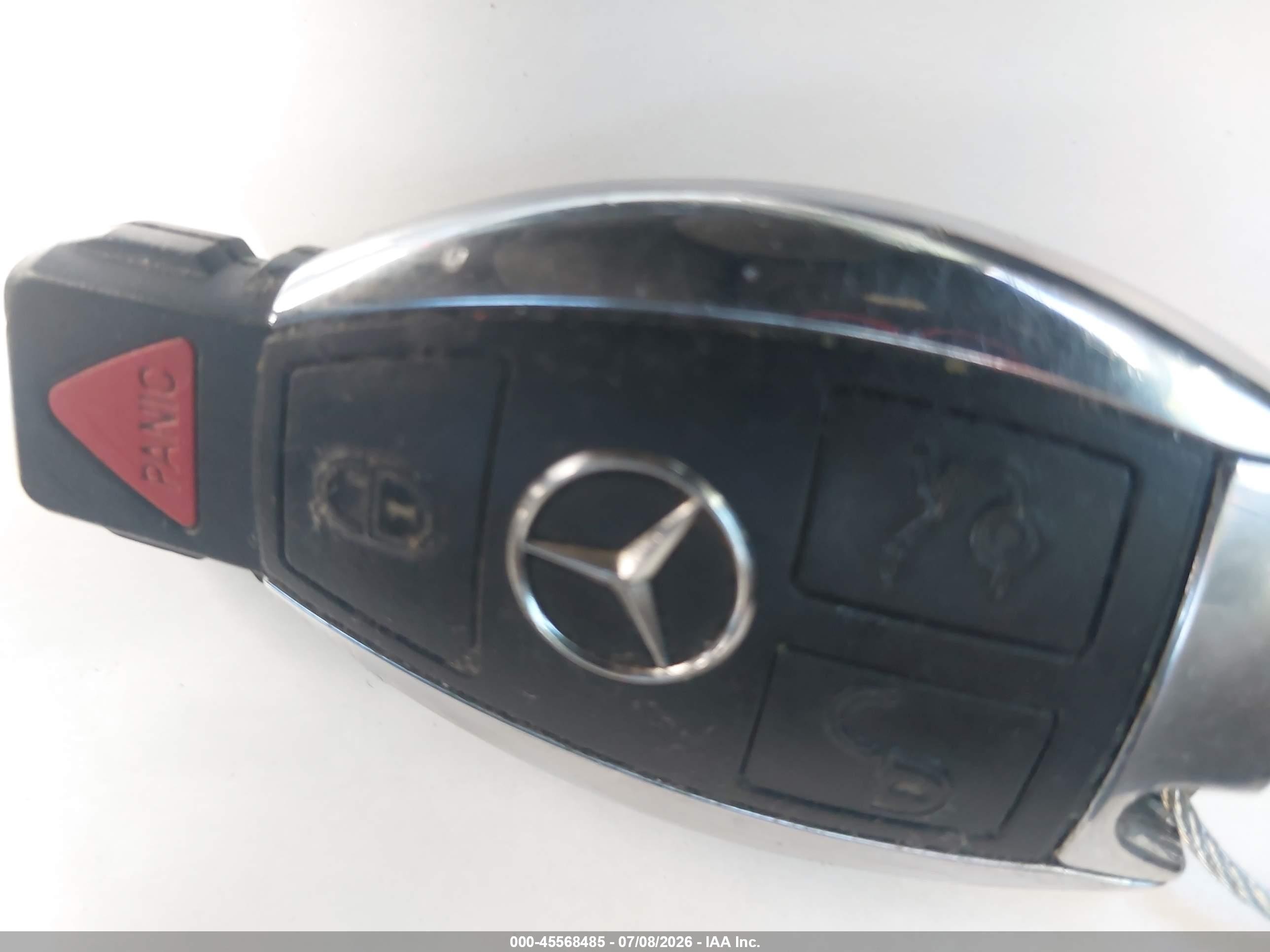2014 Mercedes-benz E 350   Белый vin: WDDHF5KB3EA869471