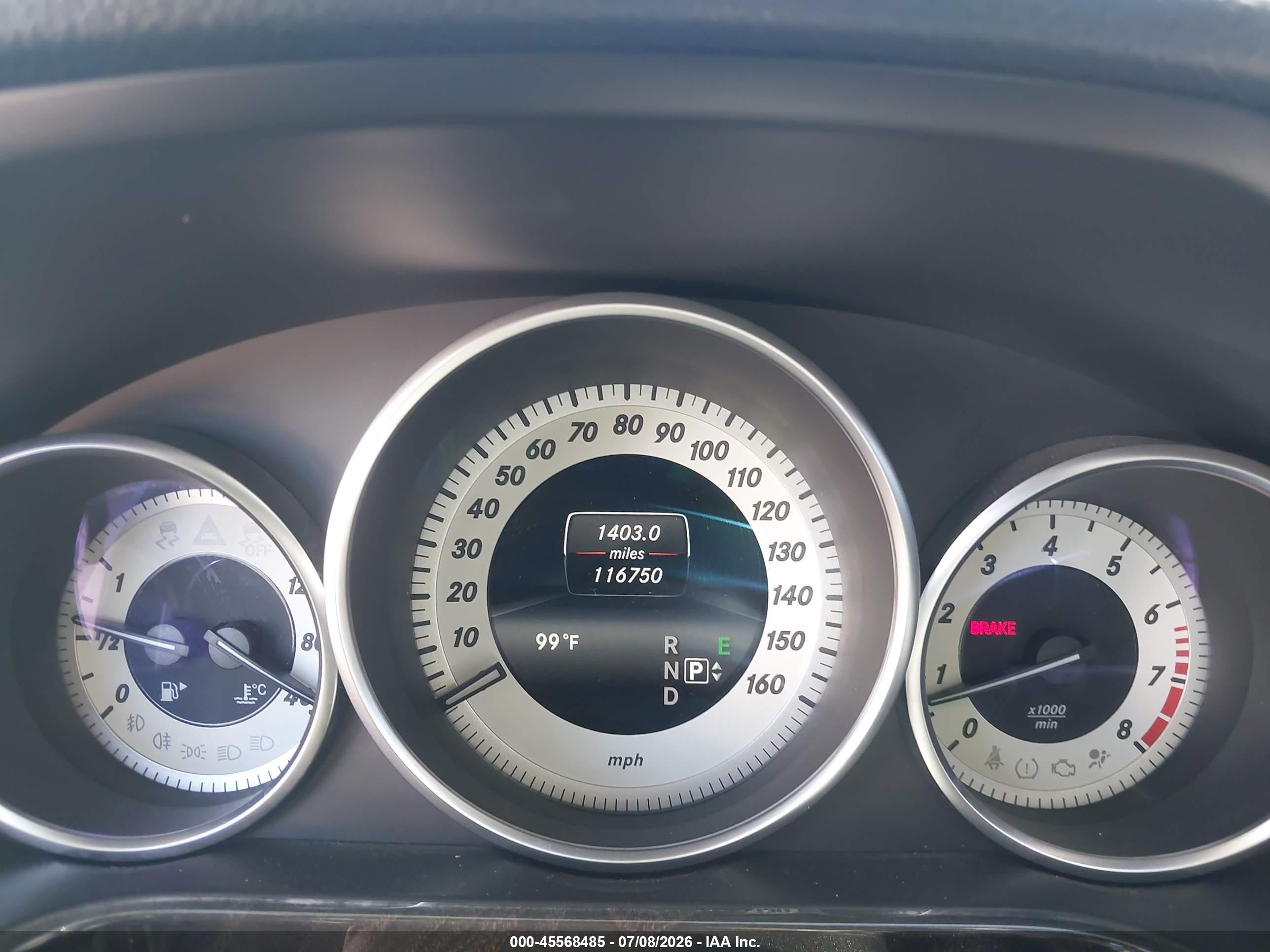 2014 Mercedes-benz E 350   Белый vin: WDDHF5KB3EA869471