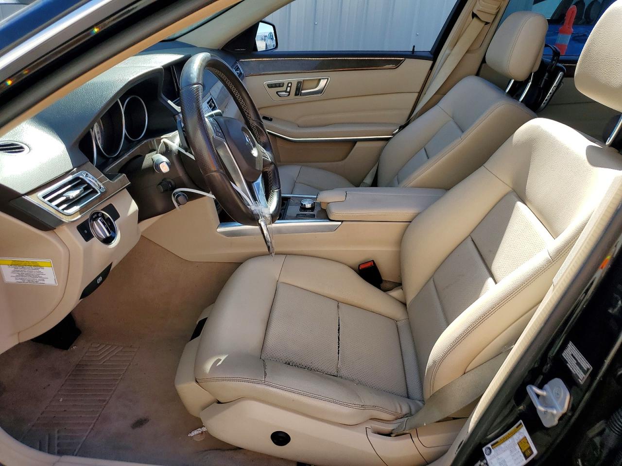 2014 Mercedes-benz E 350 Black vin: WDDHF5KB3EA874976