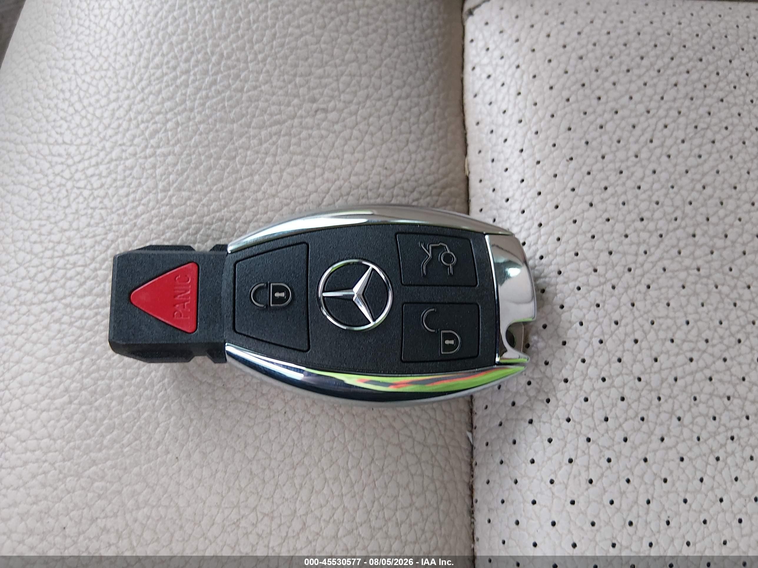 2014 Mercedes-benz E 350   White vin: WDDHF5KB3EA876629