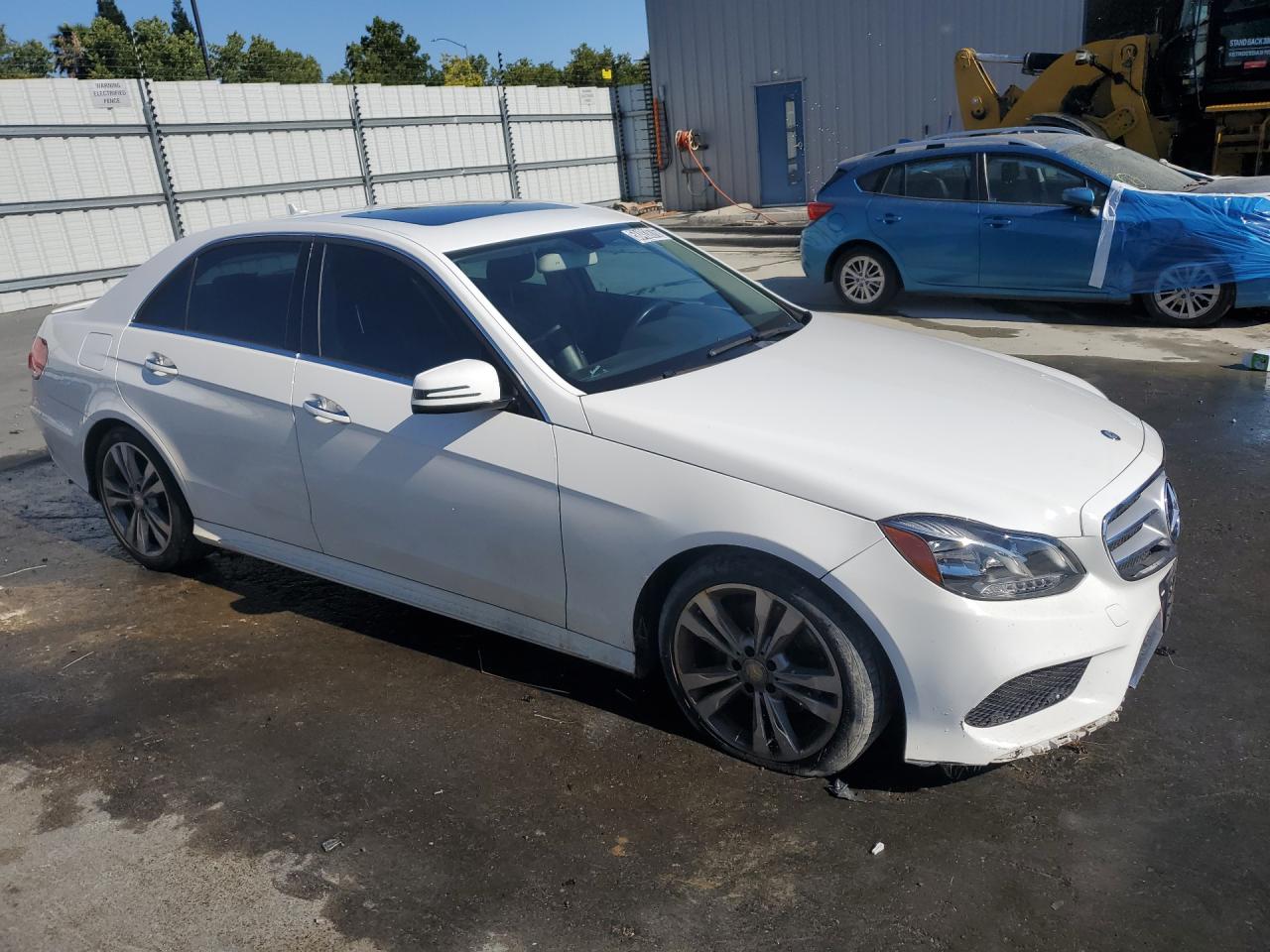 2014 Mercedes-benz E 350 White vin: WDDHF5KB3EA892121 Damage: Right Front Tire, Flat, Repair Required