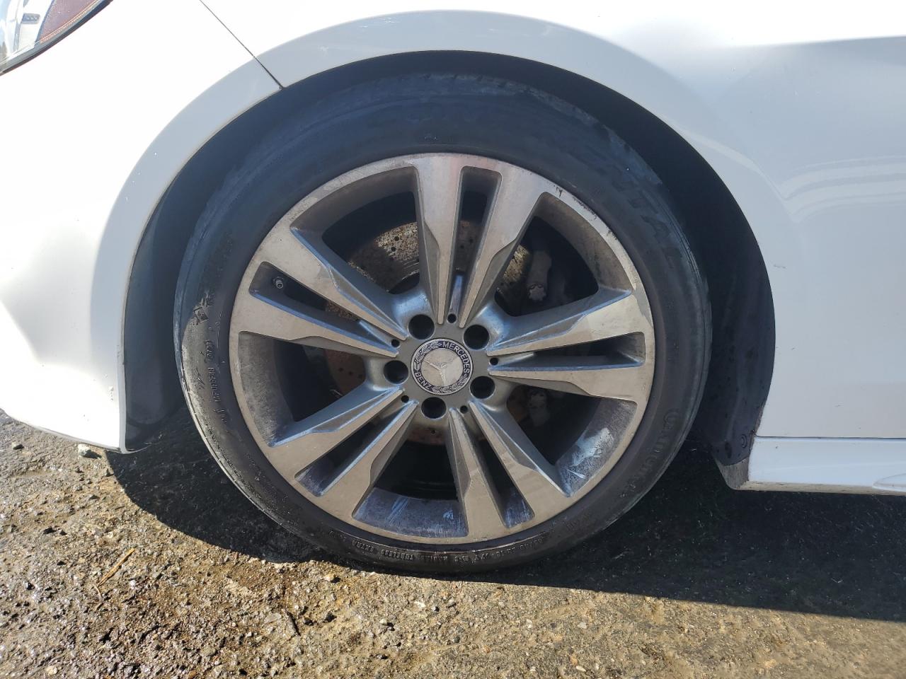 2014 Mercedes-benz E 350 White vin: WDDHF5KB3EA892121 Damage: Left Front Wheel, Curb Rash, 4 To 5 Inches