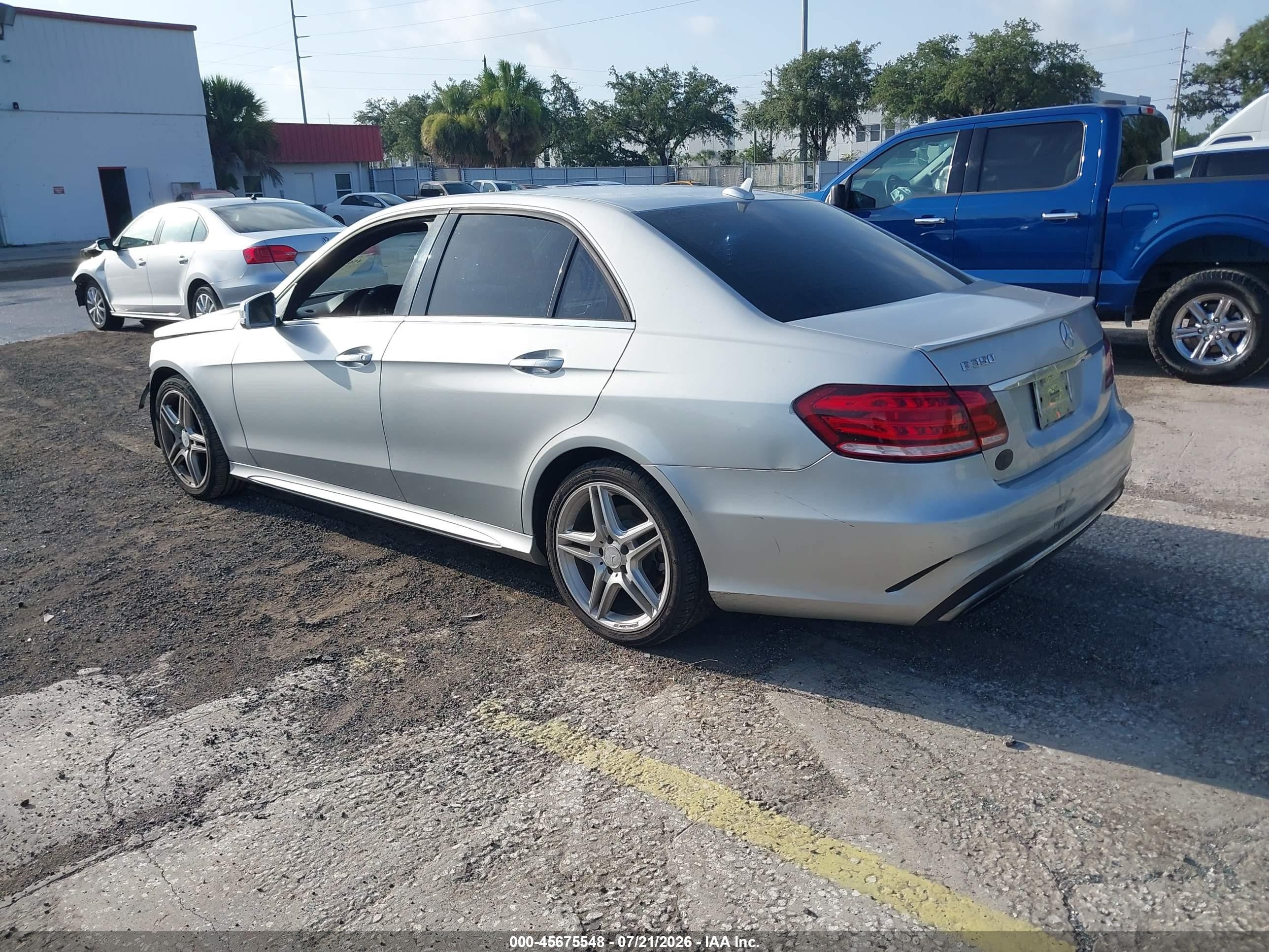 2014 Mercedes-benz E 350 Silver vin: WDDHF5KB3EA925750