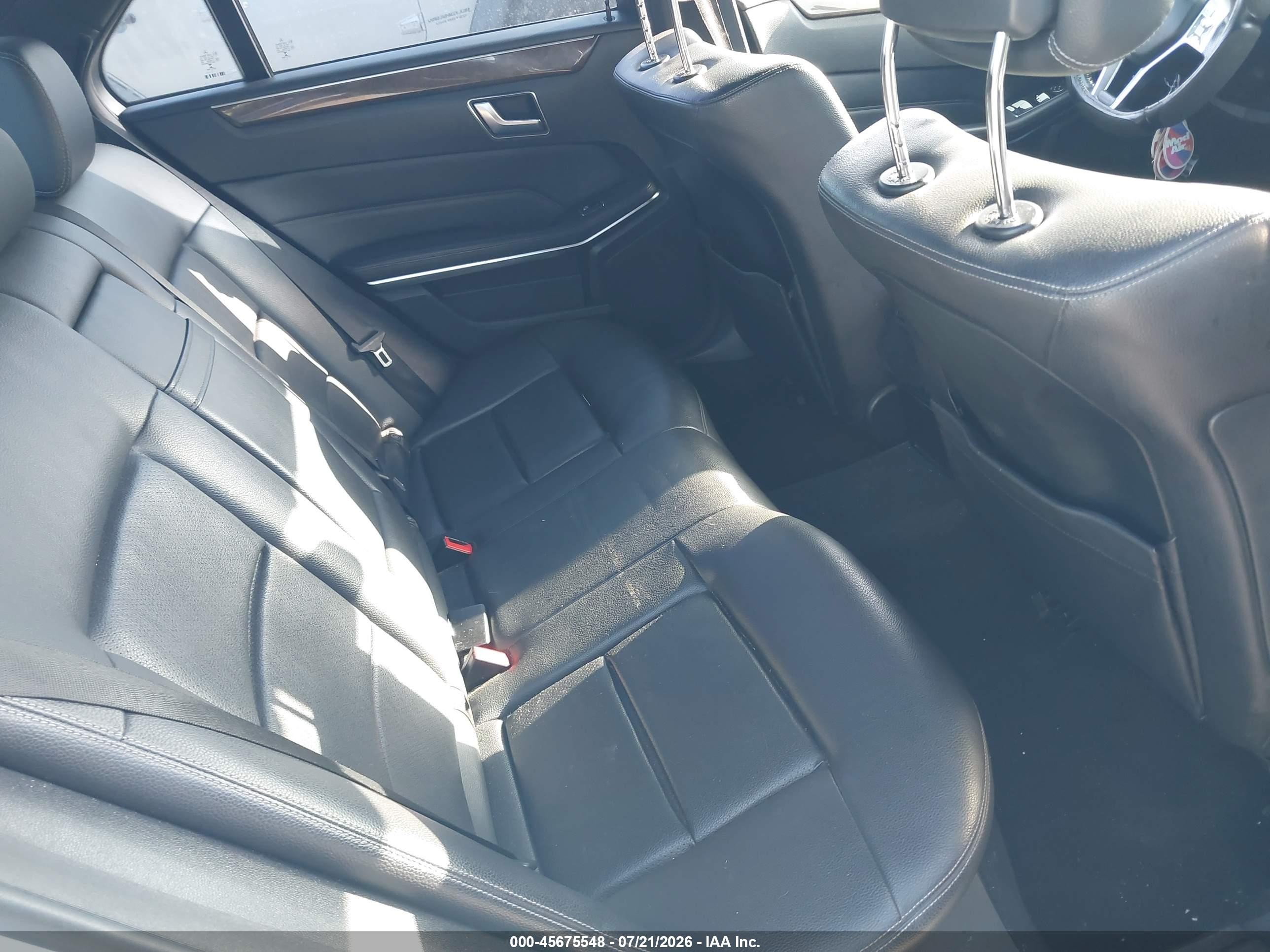 2014 Mercedes-benz E 350 Silver vin: WDDHF5KB3EA925750