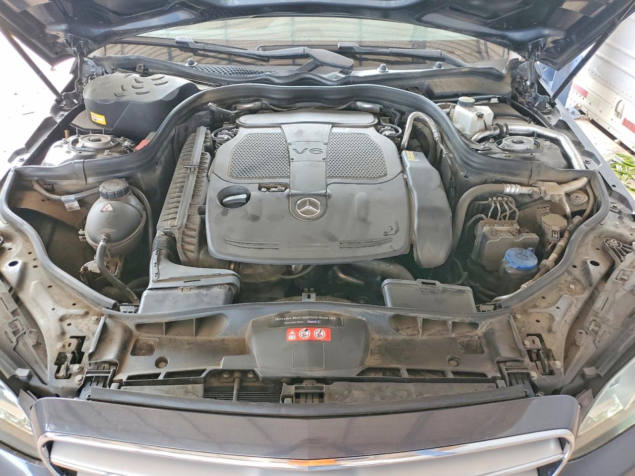 2014 Mercedes-benz E 350 Charcoal vin: WDDHF5KB3EB002176