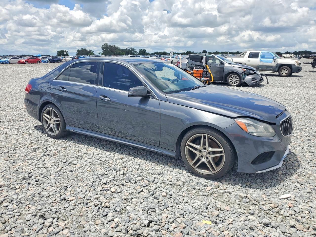 2014 Mercedes-benz E 350 Gray vin: WDDHF5KB3EB002520