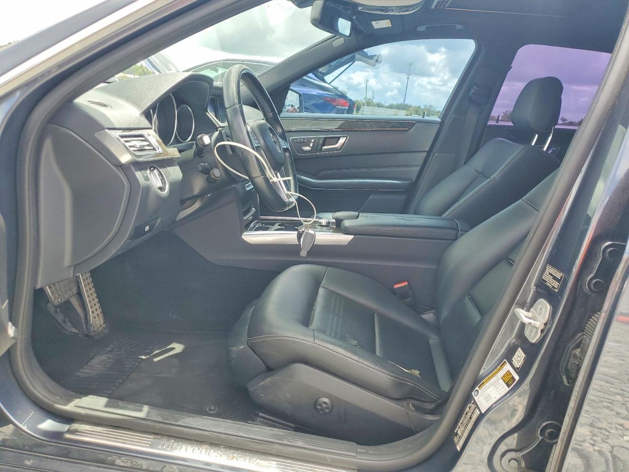 2014 Mercedes-benz E 350 Gray vin: WDDHF5KB3EB002520