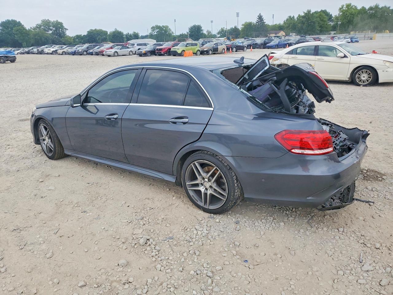 2014 Mercedes-benz E 350 Серый vin: WDDHF5KB3EB017342