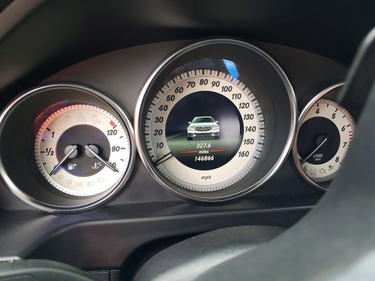 2014 Mercedes-benz E 350 Серый vin: WDDHF5KB3EB017342