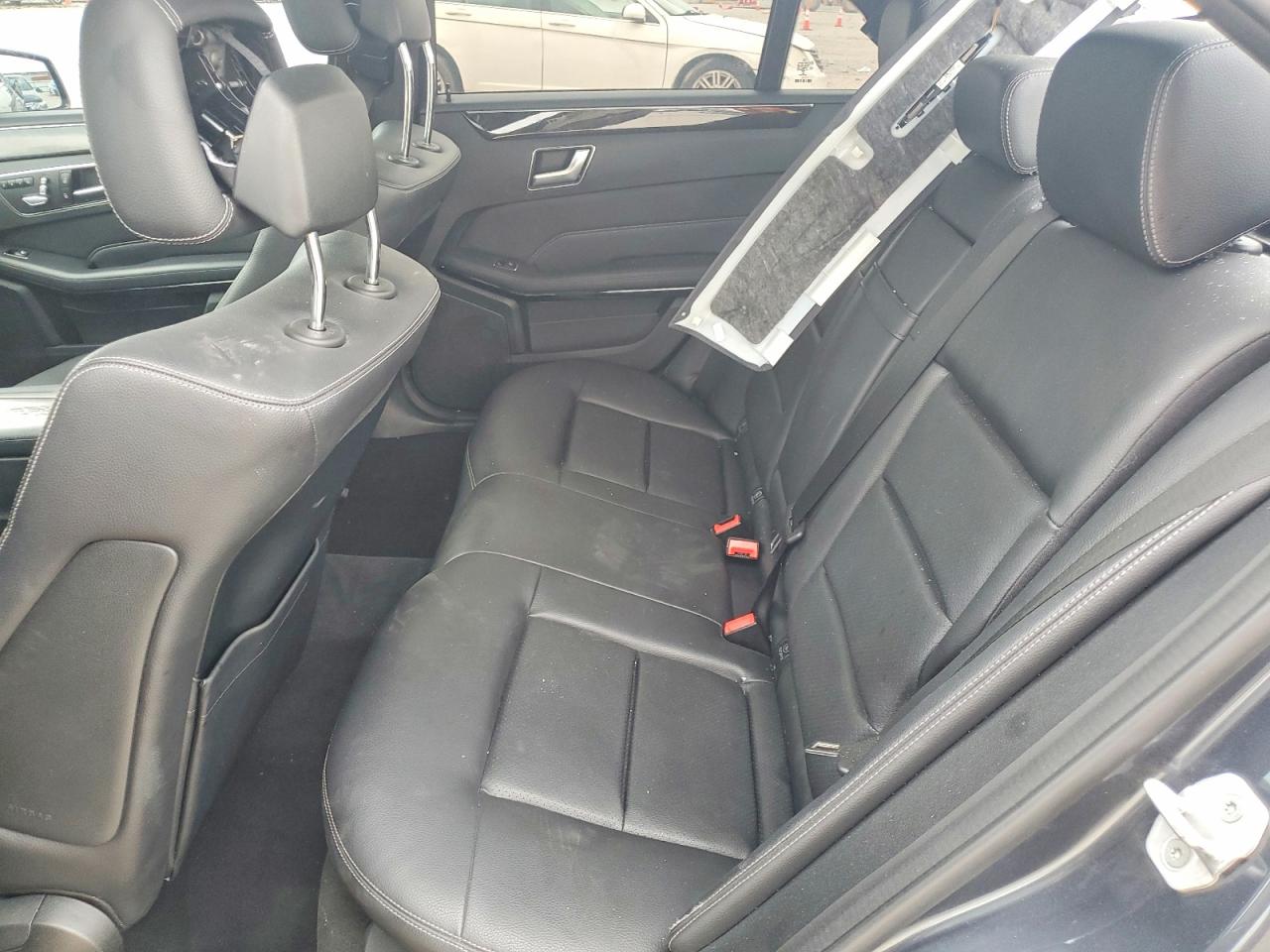 2014 Mercedes-benz E 350 Серый vin: WDDHF5KB3EB017342
