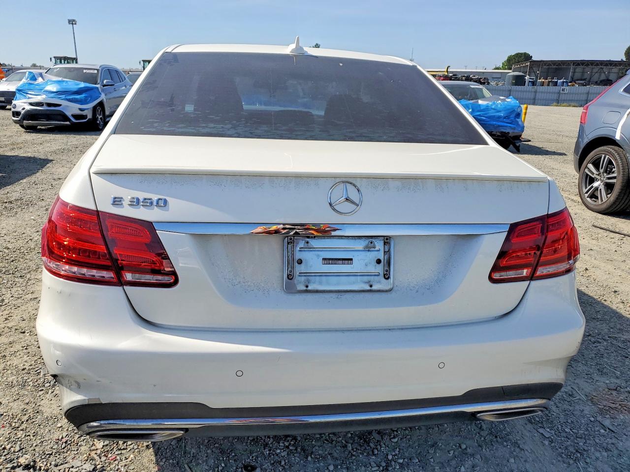 2014 Mercedes-benz E 350 Белый vin: WDDHF5KB3EB045206