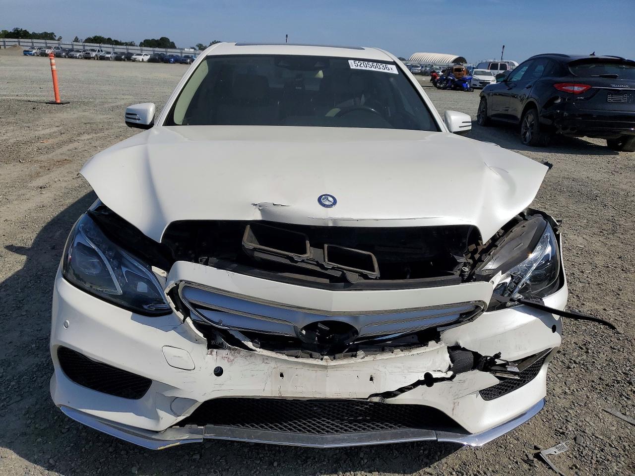 2014 Mercedes-benz E 350 Белый vin: WDDHF5KB3EB045206