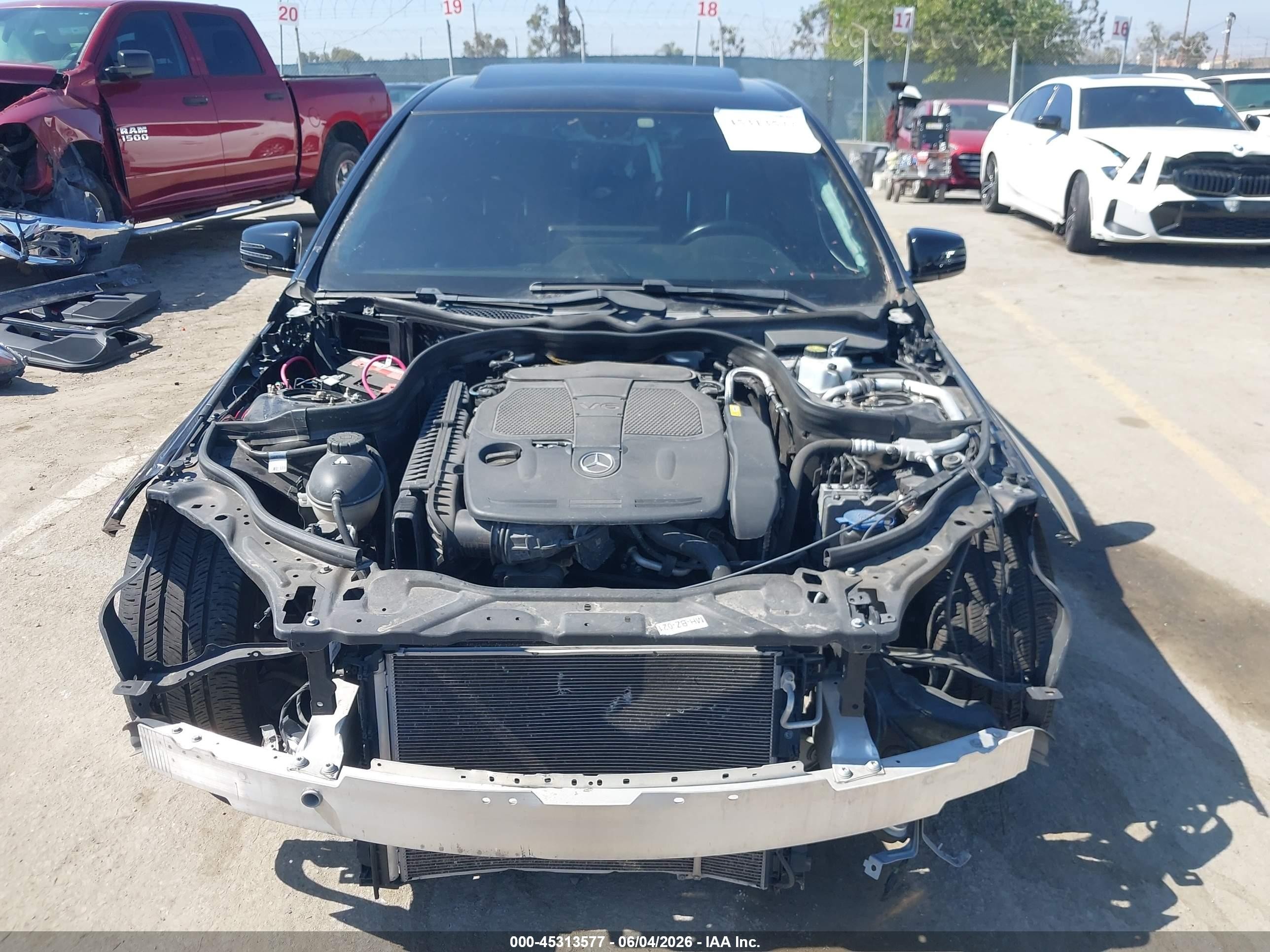 2015 Mercedes-benz E 350   Черный vin: WDDHF5KB3FB094990