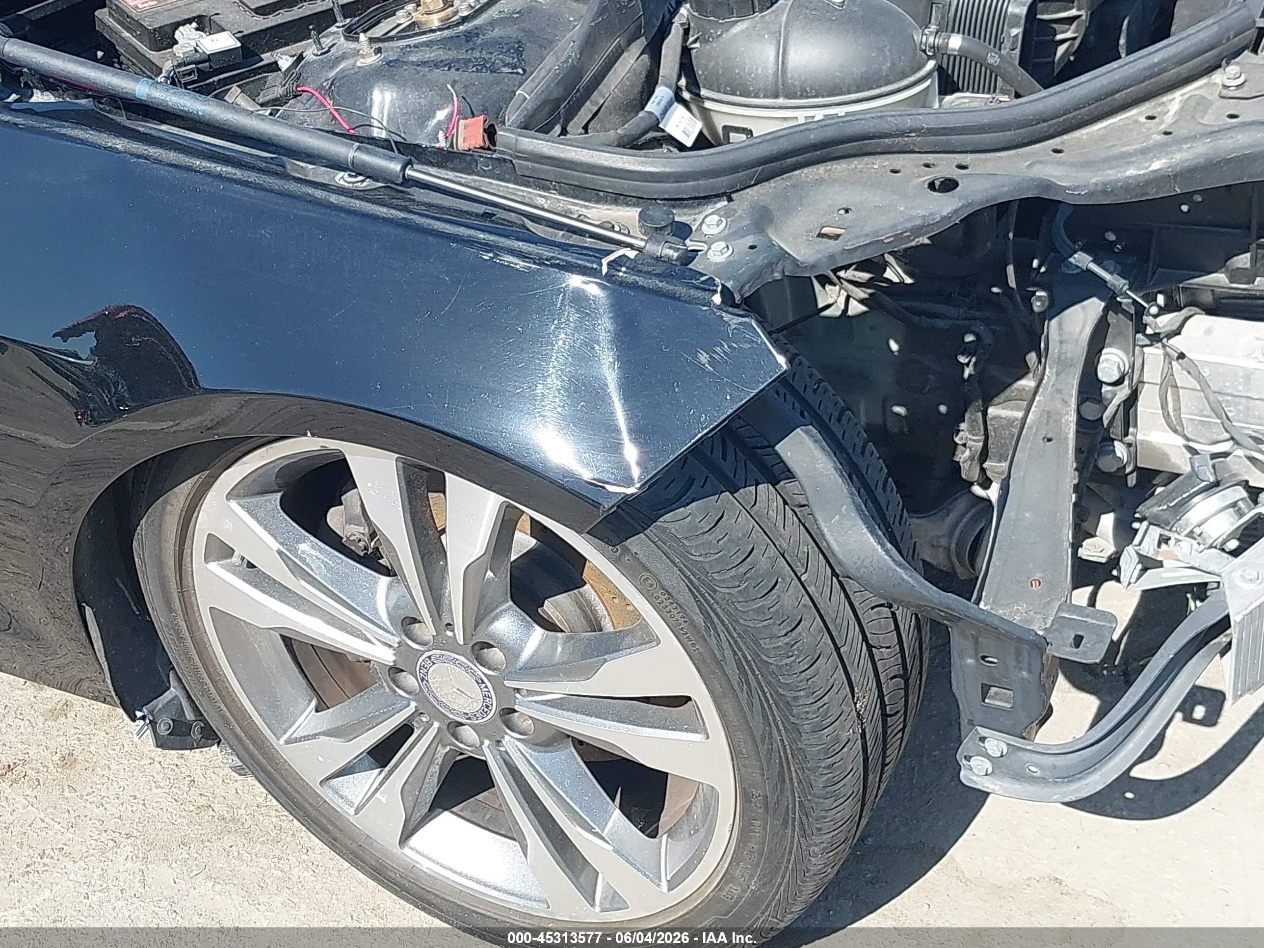 2015 Mercedes-benz E 350   Черный vin: WDDHF5KB3FB094990