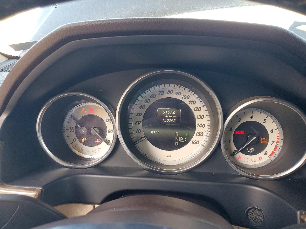 2015 Mercedes-benz E 350 Black vin: WDDHF5KB3FB119998