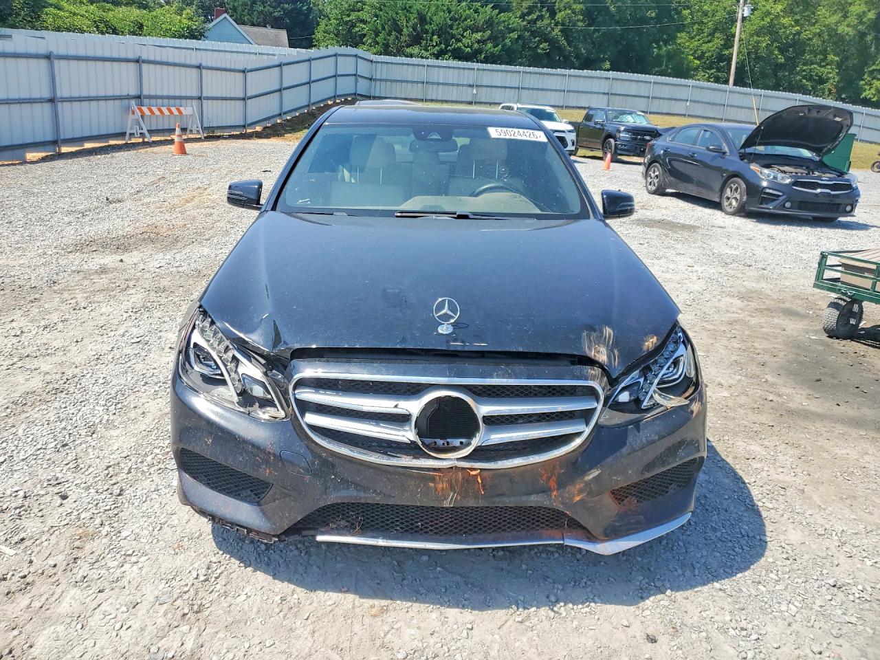 2015 Mercedes-benz E 350 Черный vin: WDDHF5KB3FB140673