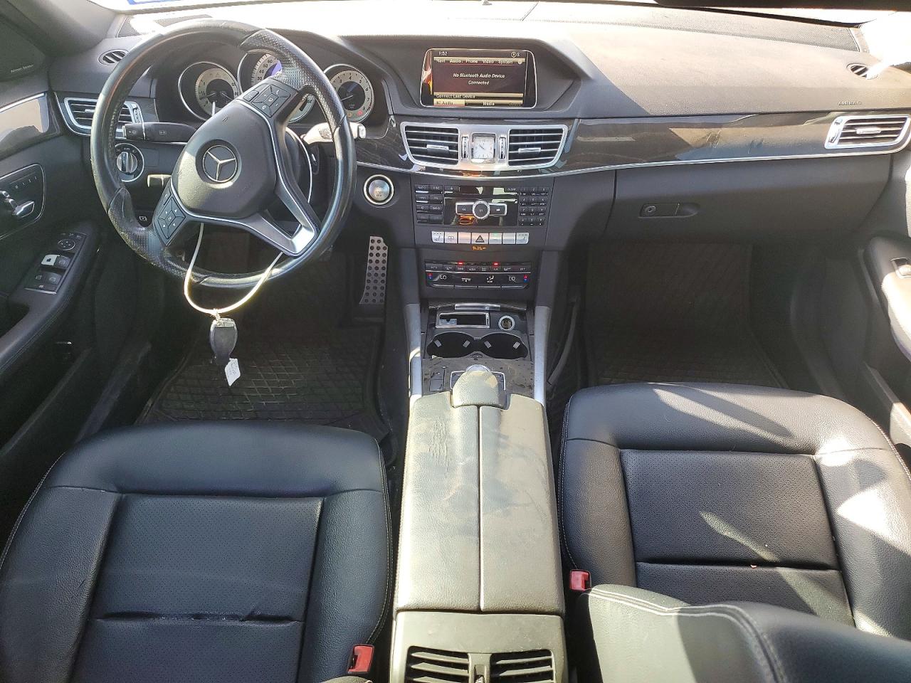 2015 Mercedes-benz E 350 White vin: WDDHF5KB3FB151236