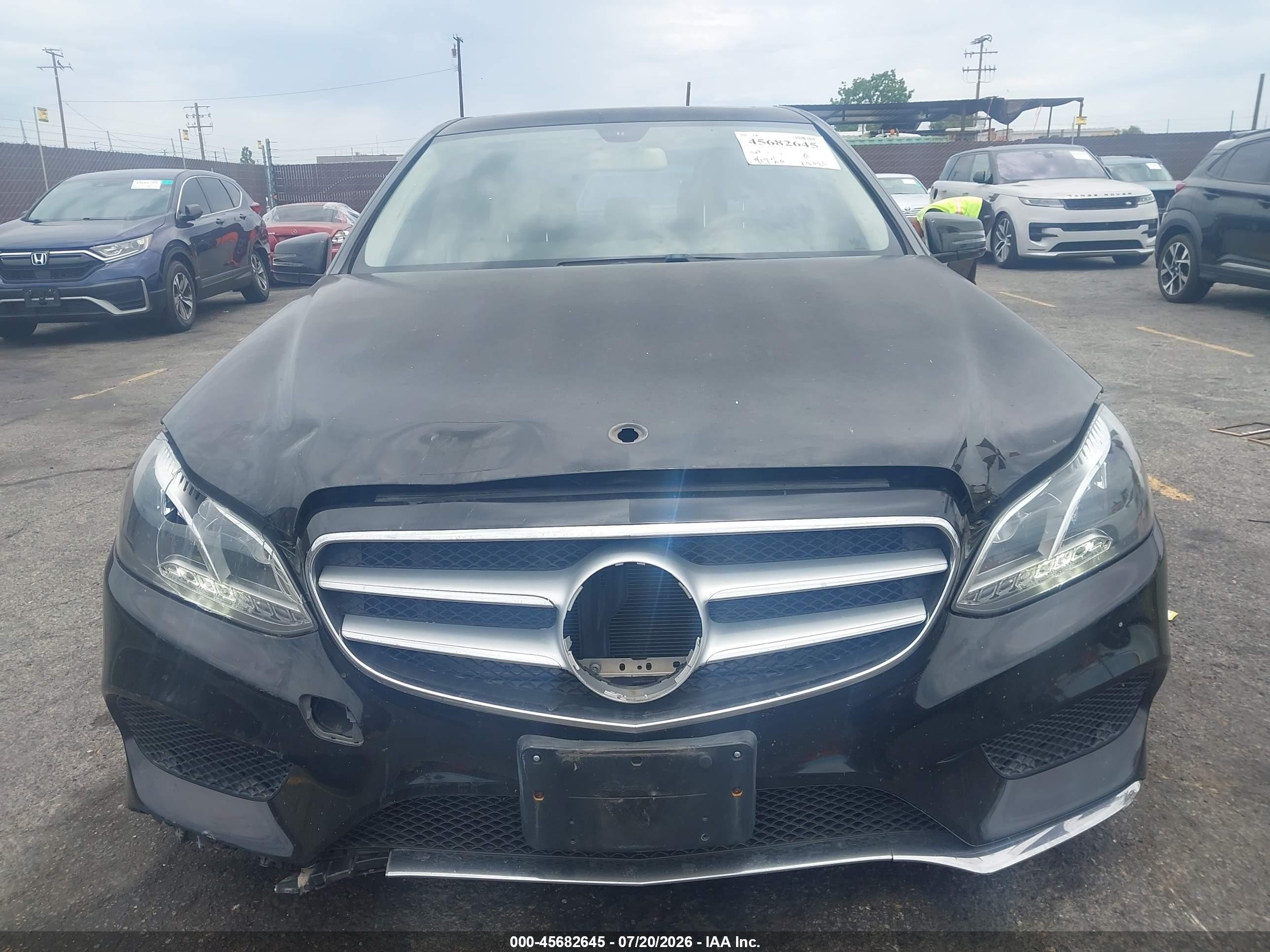 2015 Mercedes-benz E 350   Black vin: WDDHF5KB3FB152192