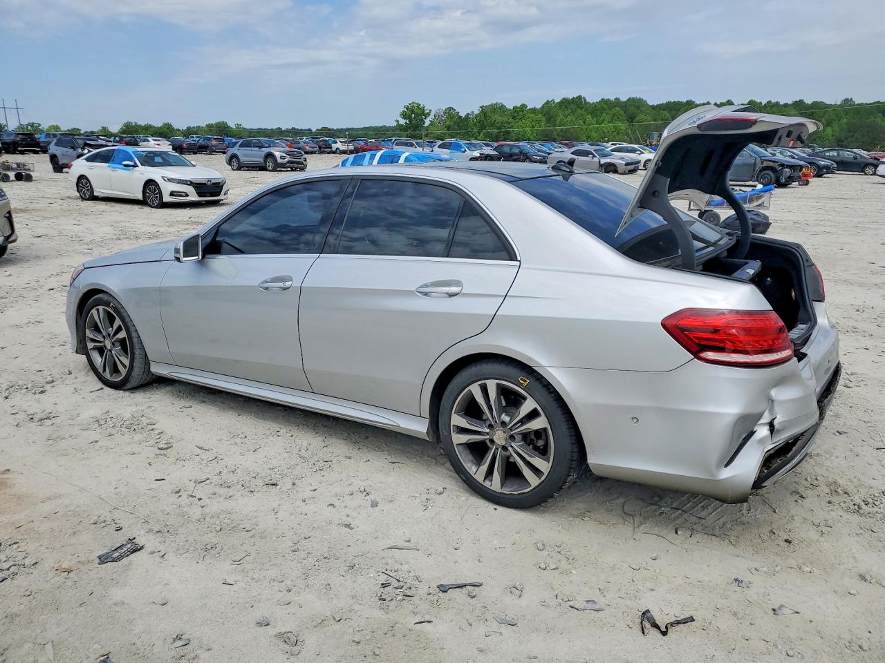 2016 Mercedes-benz E 350 Silver vin: WDDHF5KB3GB235428