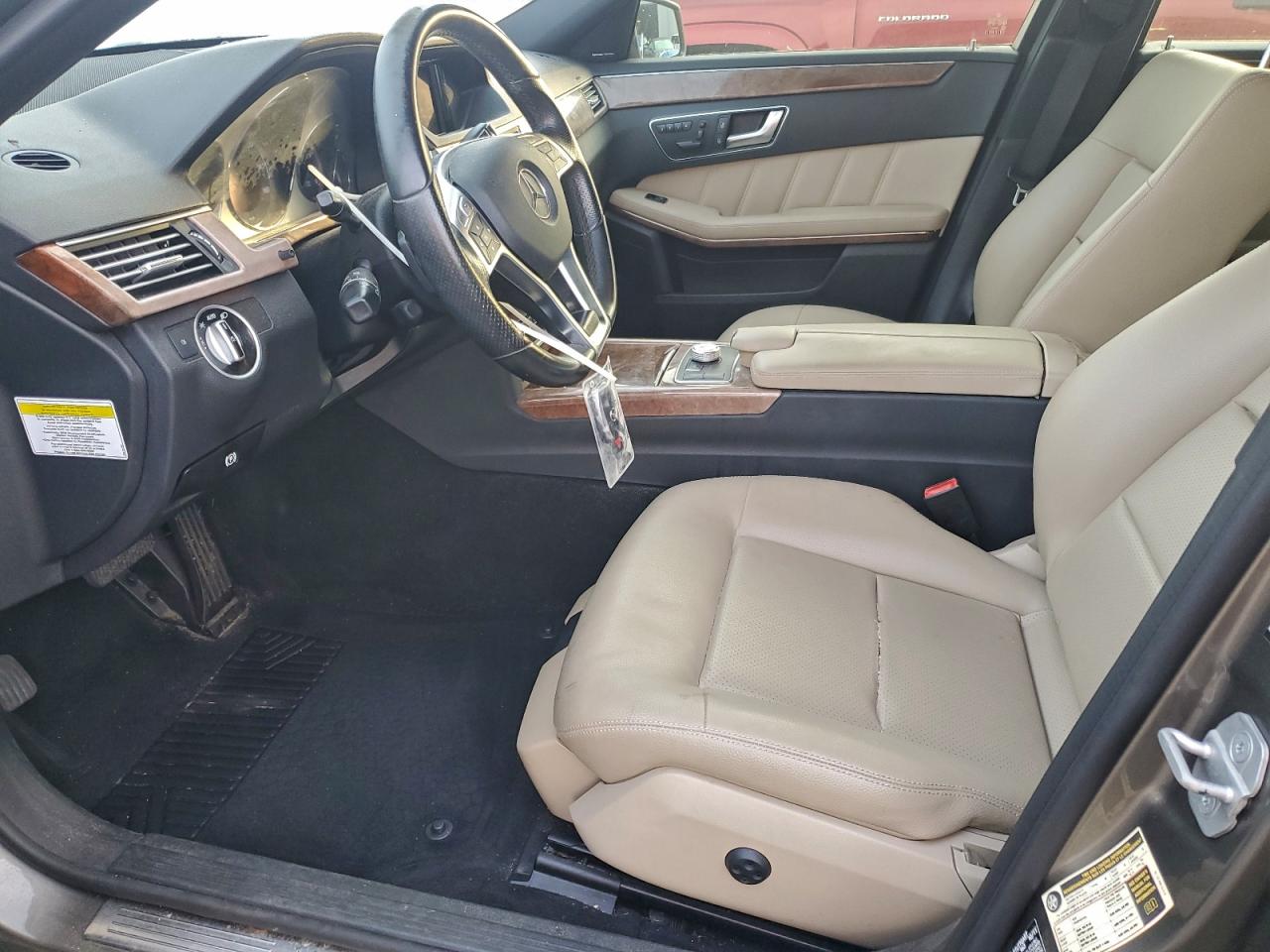 2012 Mercedes-benz E 350 Желто-коричневый vin: WDDHF5KB4CA543692