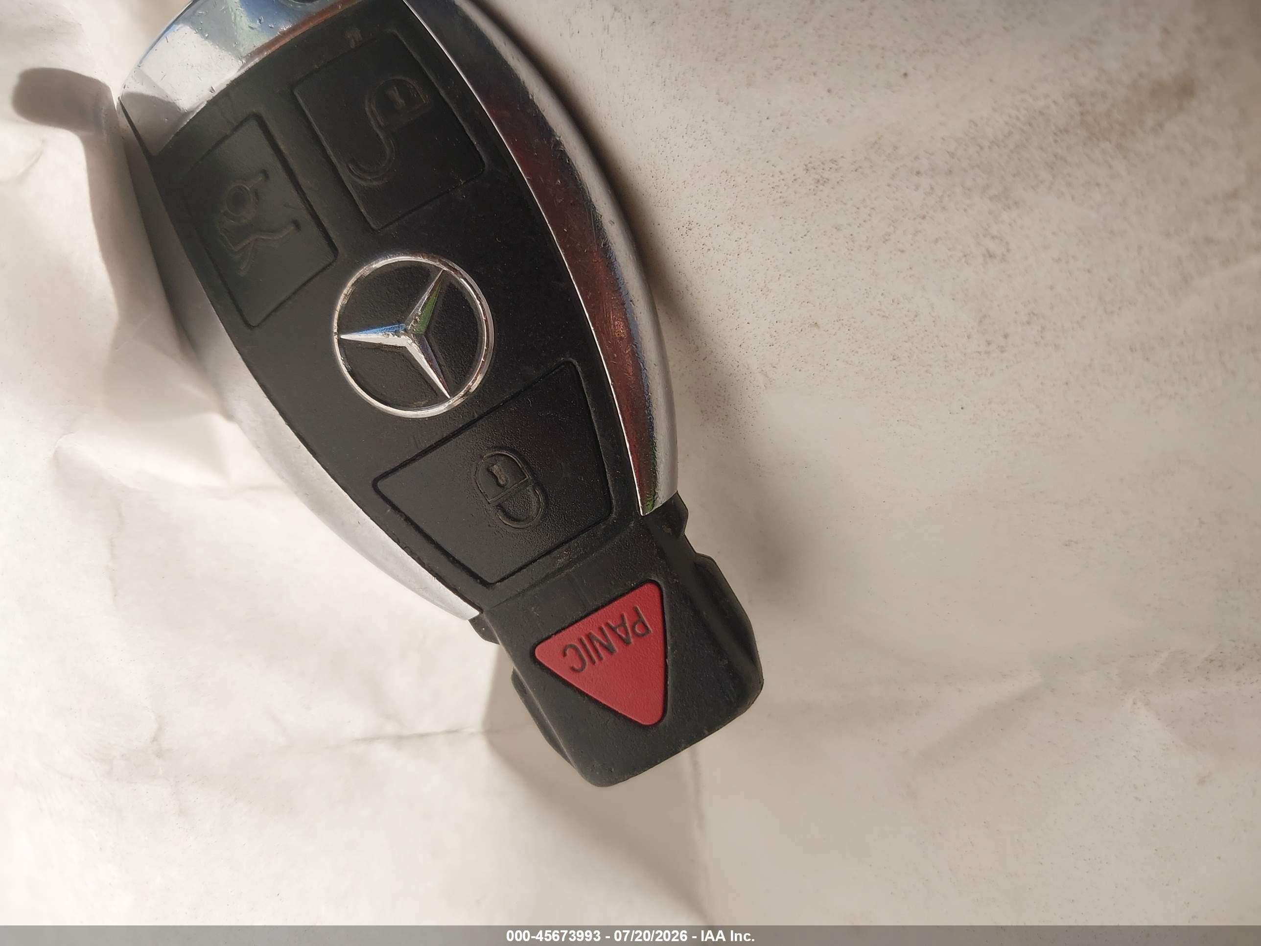 2012 Mercedes-benz E 350   Серый vin: WDDHF5KB4CA584582