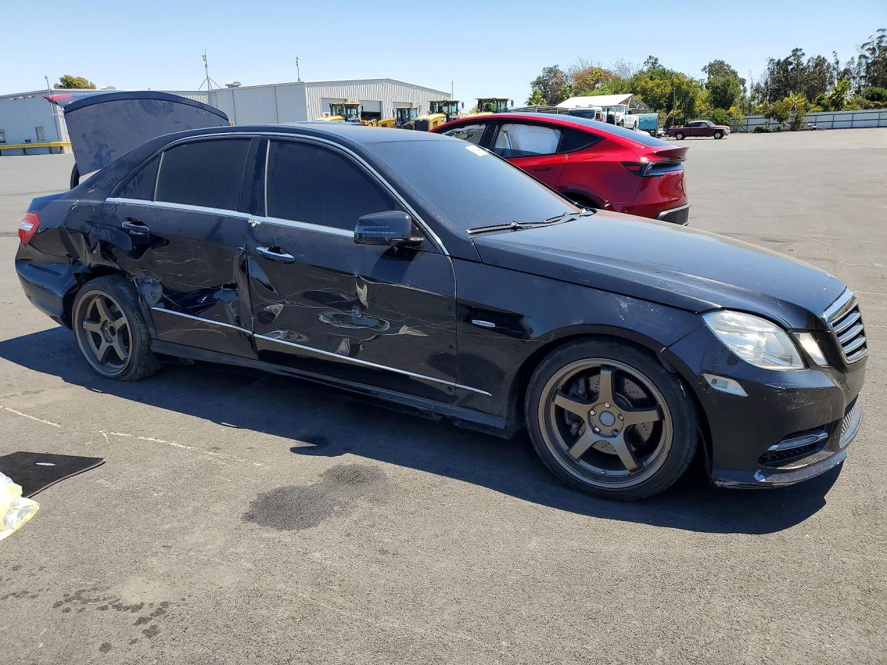 2012 Mercedes-benz E 350 Black vin: WDDHF5KB4CA604765