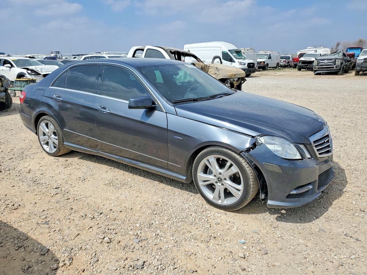 2012 Mercedes-benz E 350 Gray vin: WDDHF5KB4CA638222