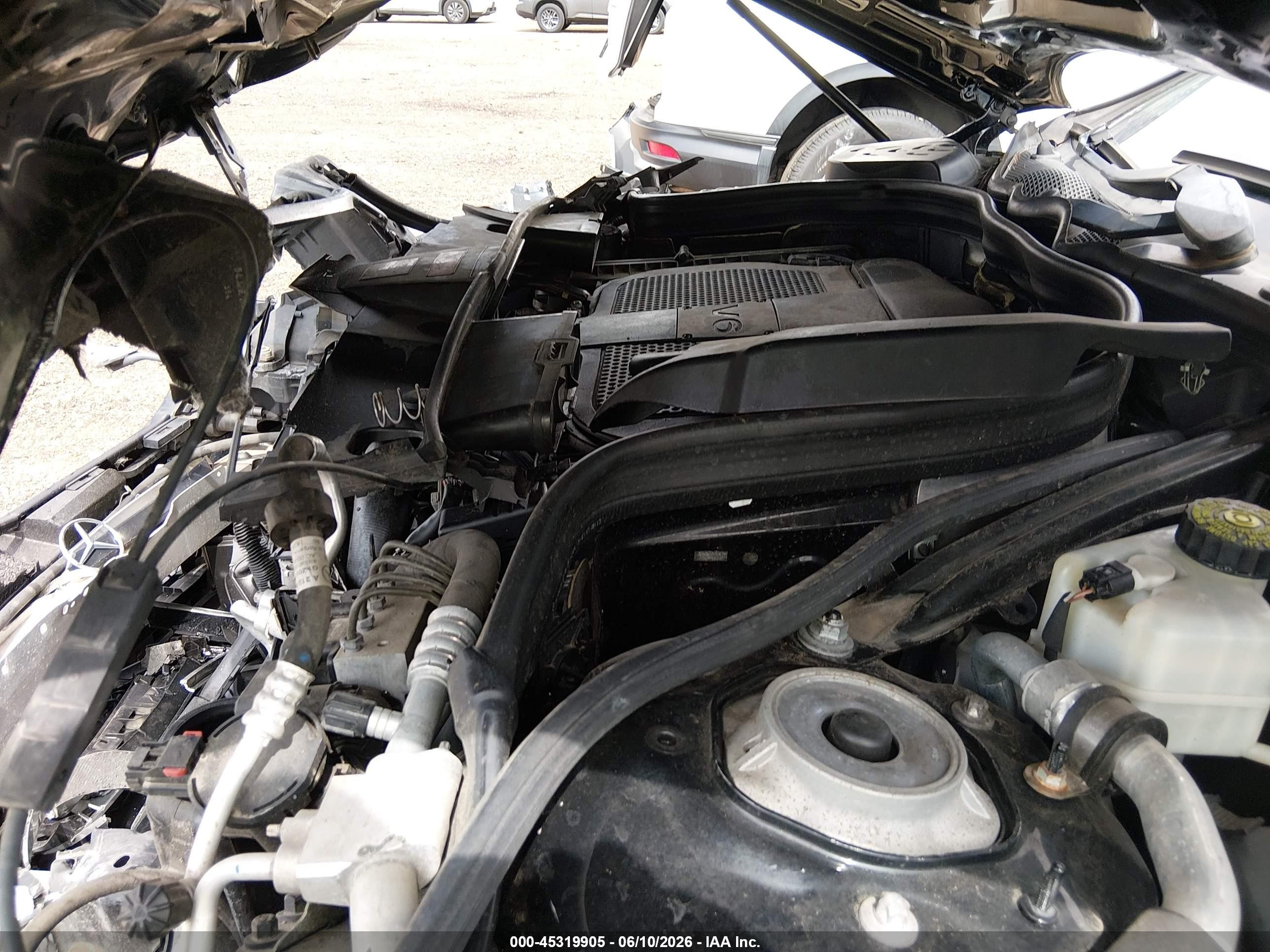 2012 Mercedes-benz E 350   Черный vin: WDDHF5KB4CA646255