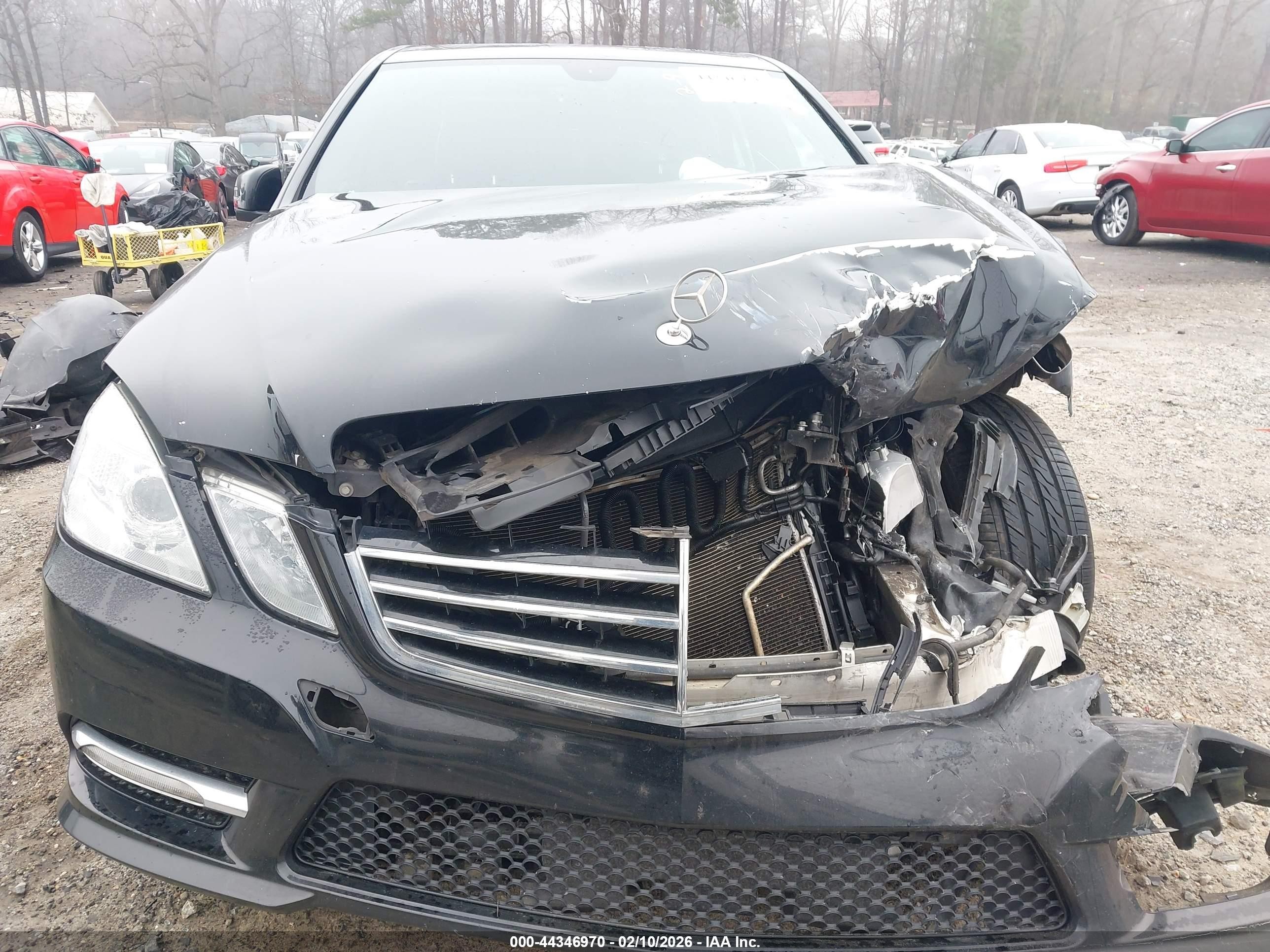 2013 Mercedes-benz E 350   Black vin: WDDHF5KB4DA691133