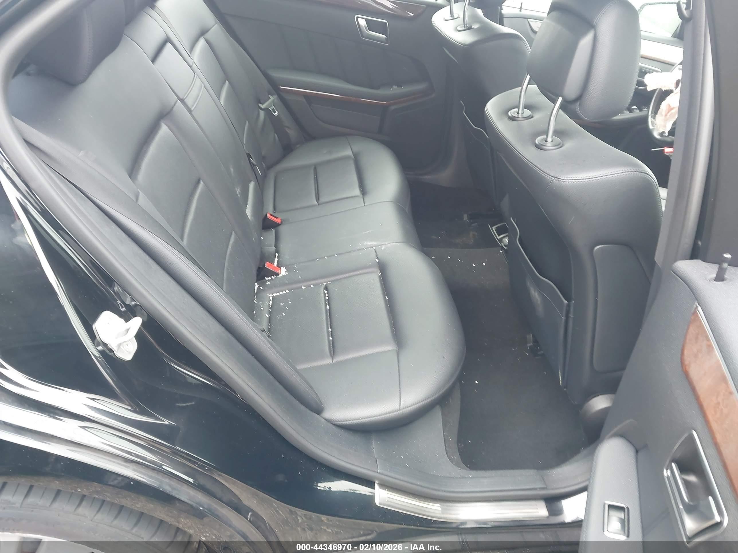 2013 Mercedes-benz E 350   Black vin: WDDHF5KB4DA691133
