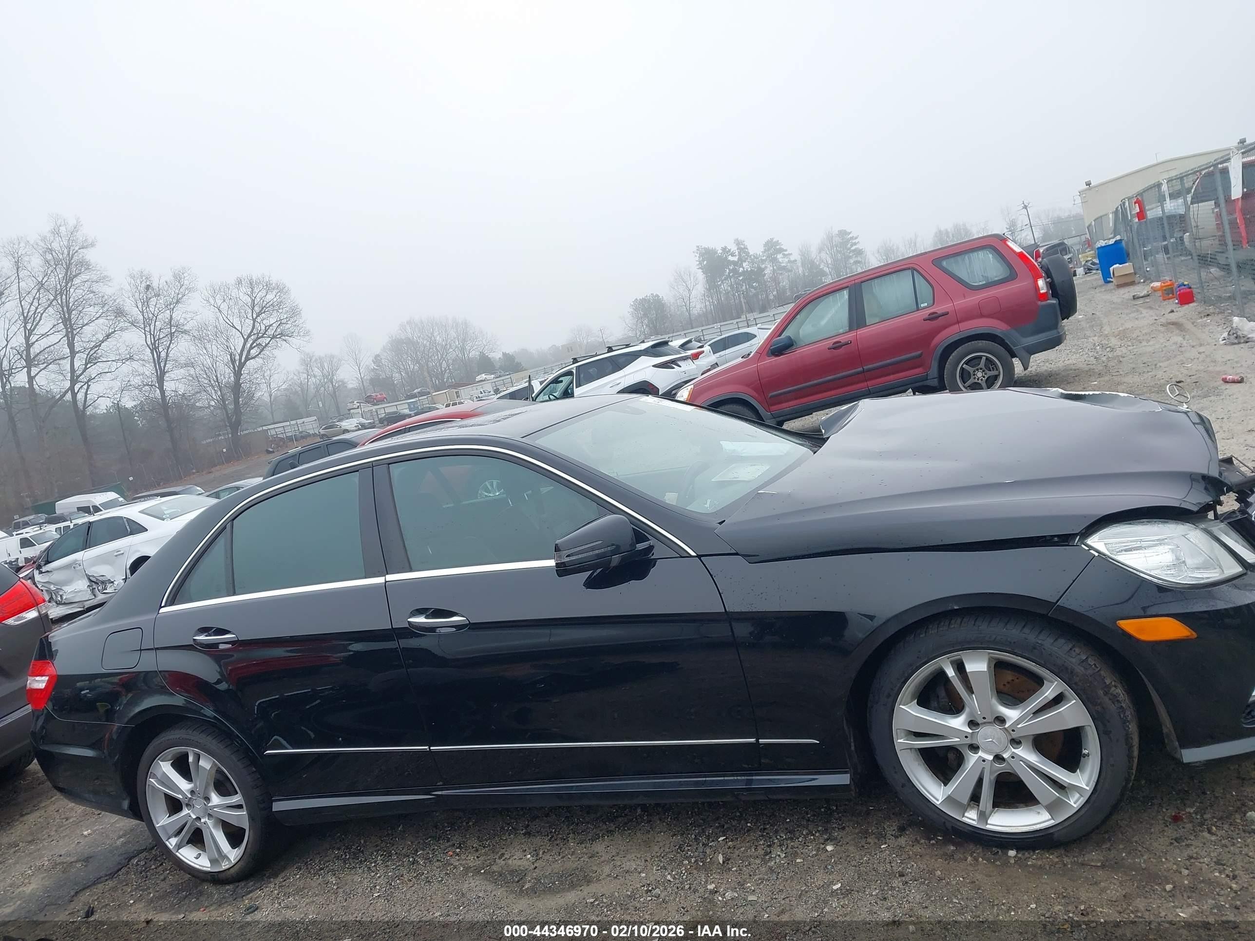 2013 Mercedes-benz E 350   Black vin: WDDHF5KB4DA691133
