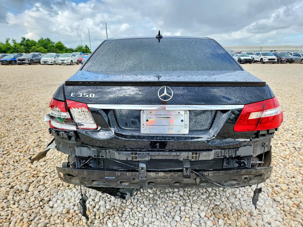 2013 Mercedes-benz E Black vin: WDDHF5KB4DA701658