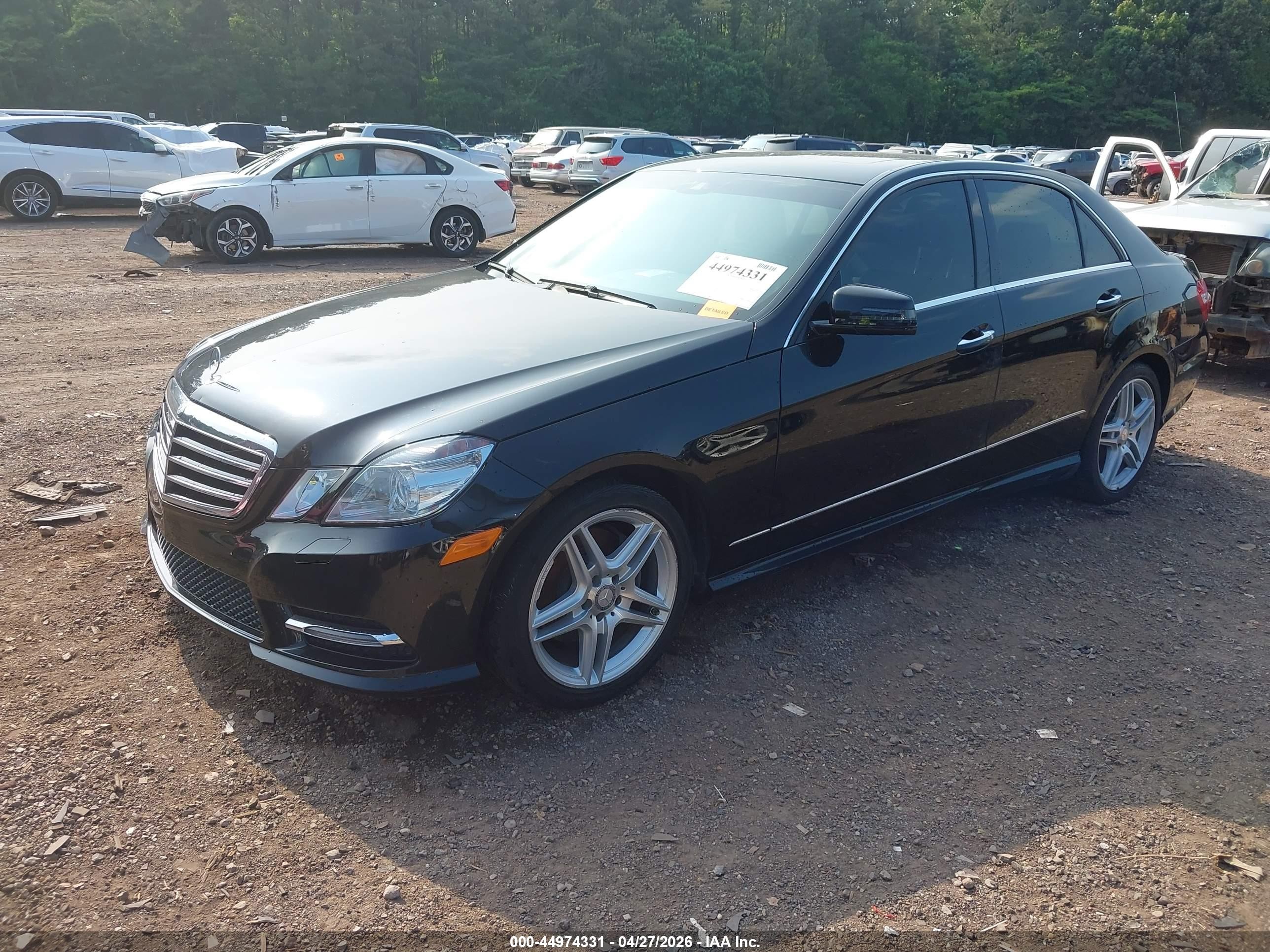 2013 Mercedes-benz E 350   Black vin: WDDHF5KB4DA725409