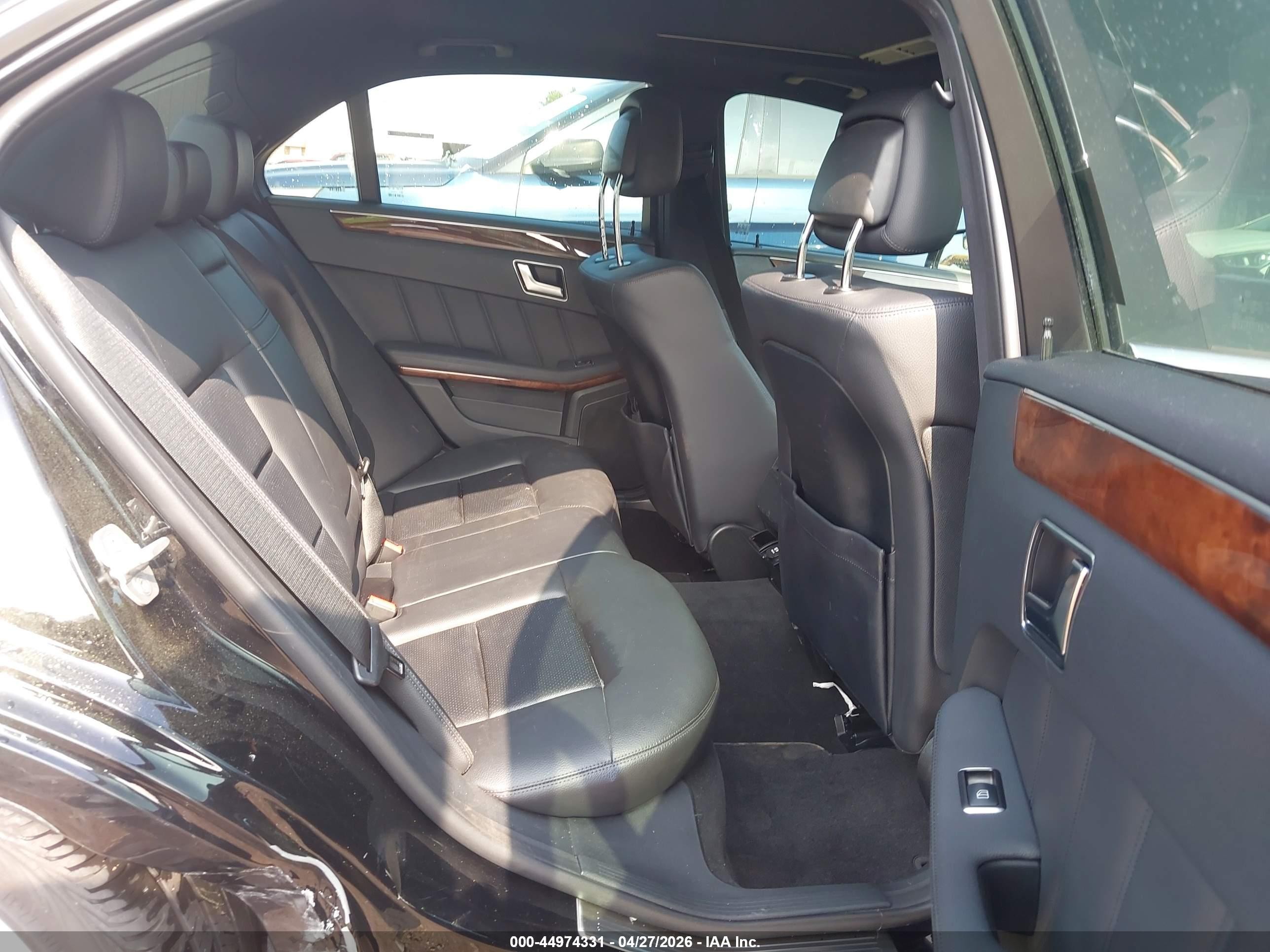 2013 Mercedes-benz E 350   Black vin: WDDHF5KB4DA725409