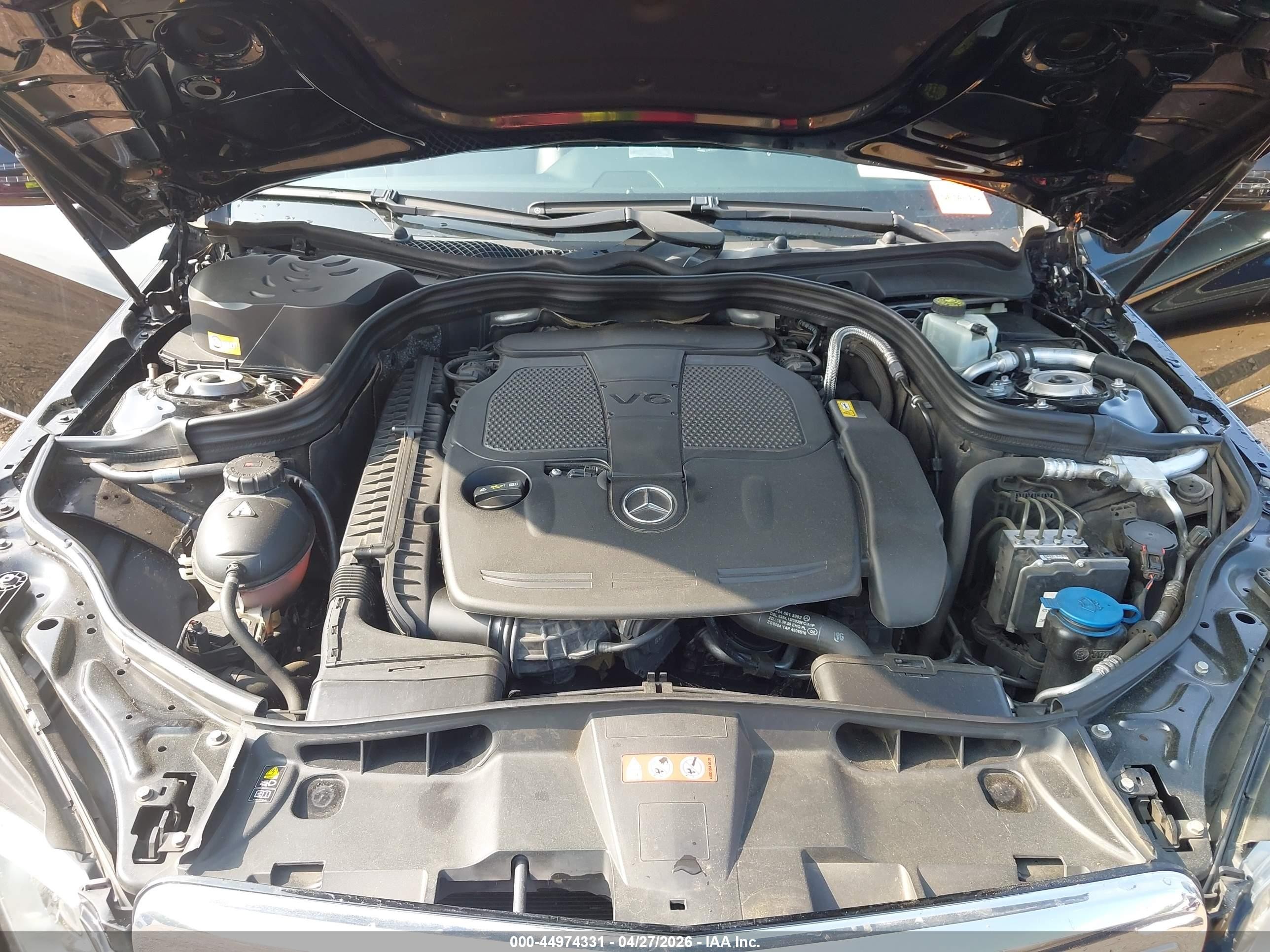 2013 Mercedes-benz E 350   Black vin: WDDHF5KB4DA725409