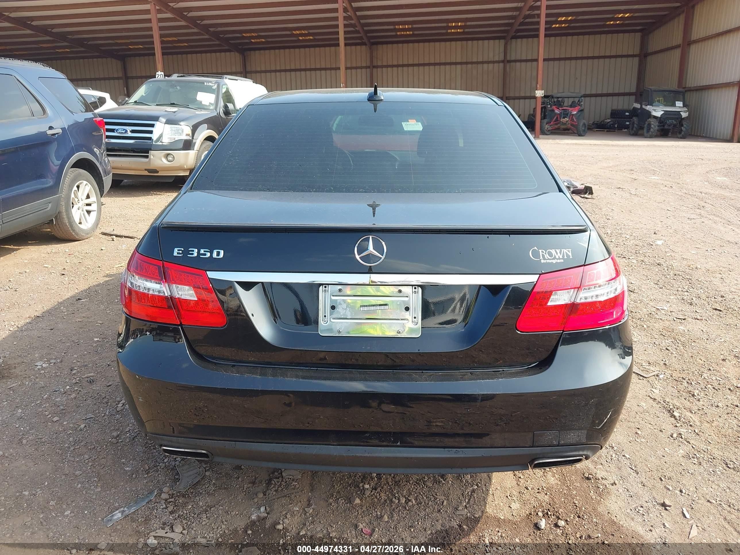 2013 Mercedes-benz E 350   Black vin: WDDHF5KB4DA725409