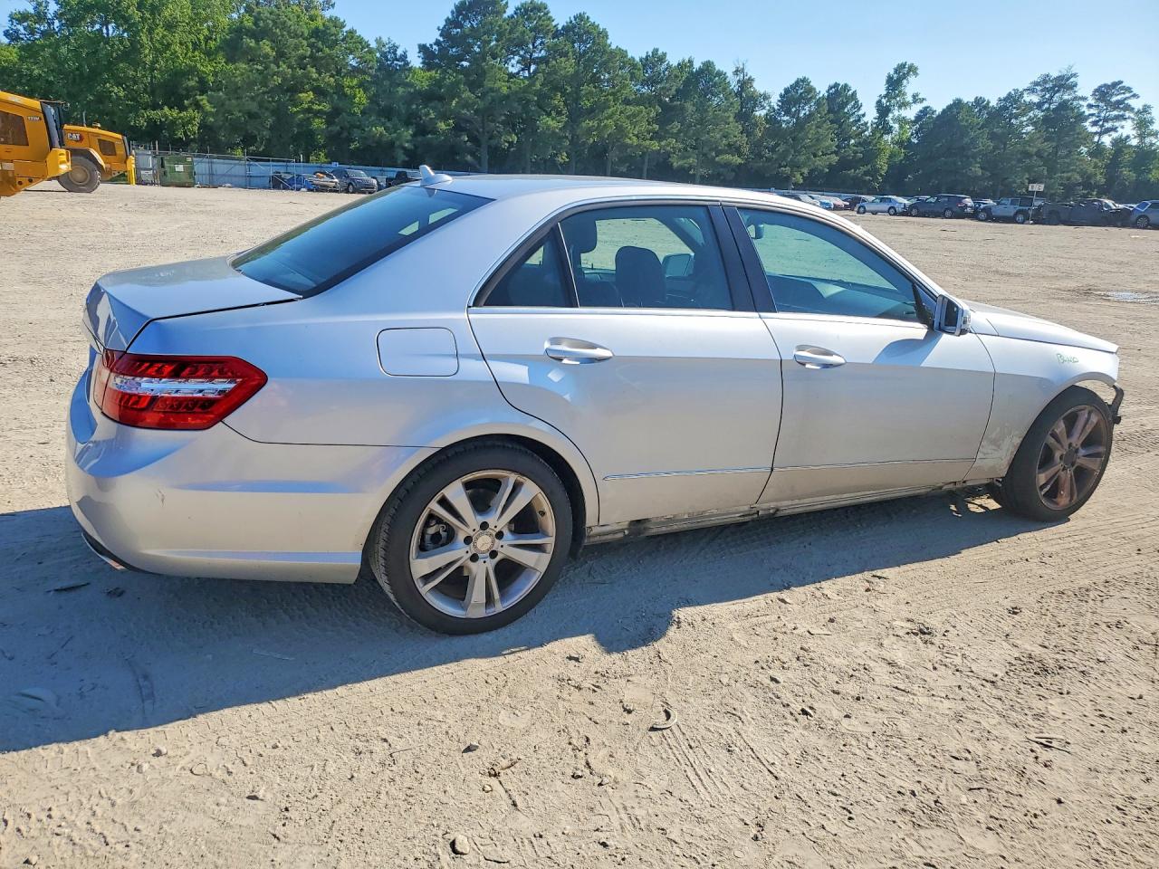 2013 Mercedes-benz E 350 Silver vin: WDDHF5KB4DA727175