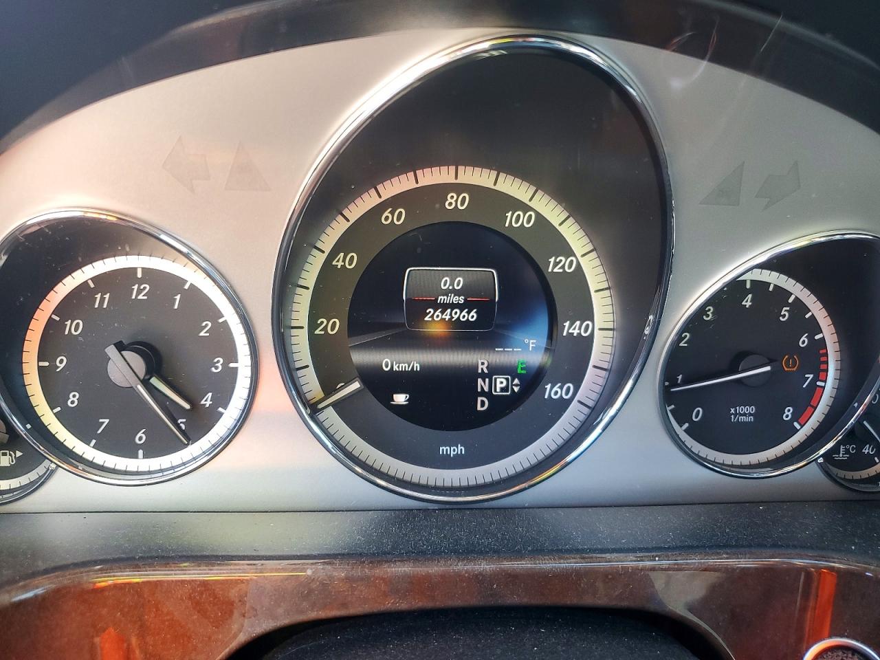 2013 Mercedes-benz E 350 Silver vin: WDDHF5KB4DA727175