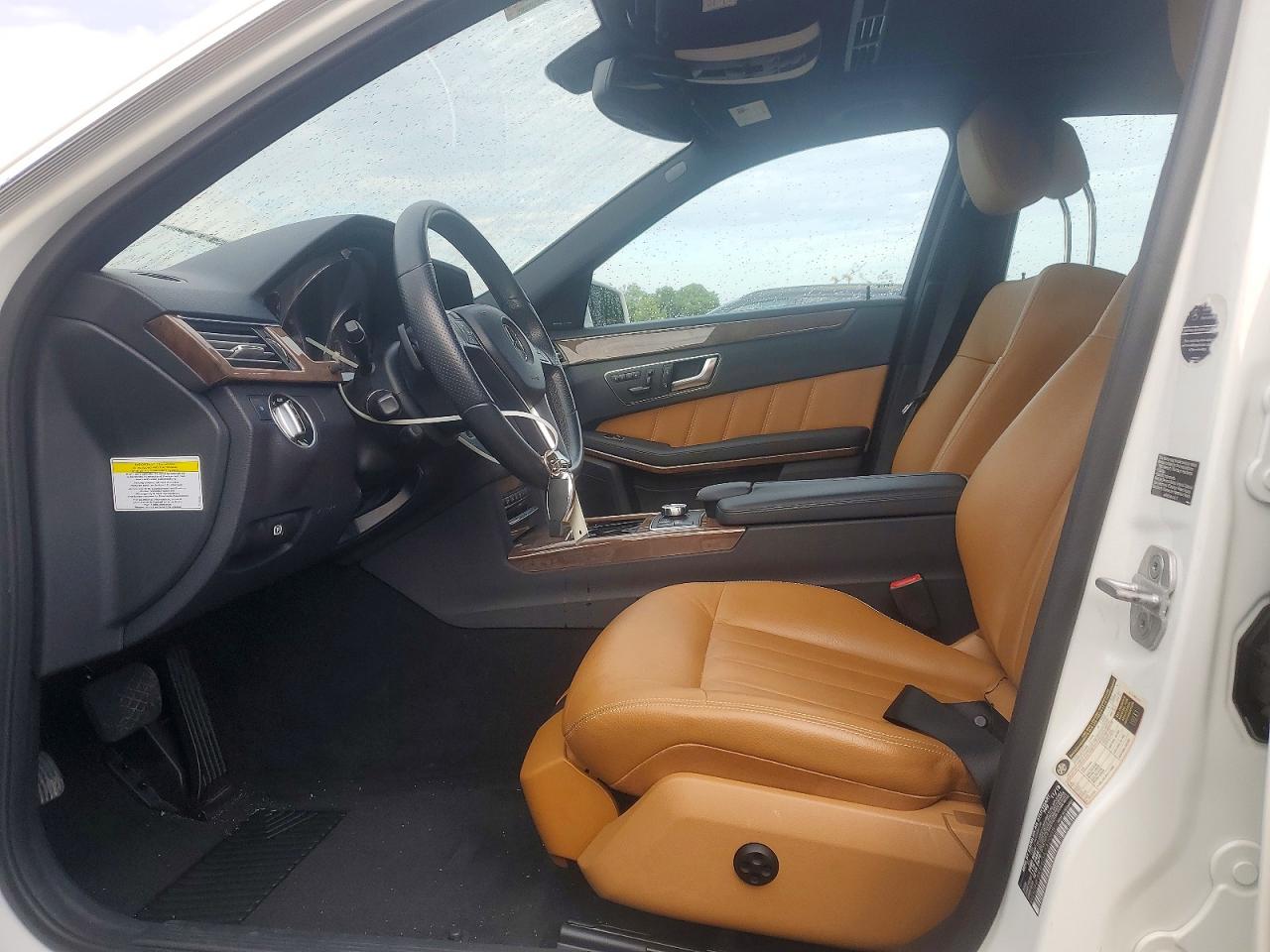 2013 Mercedes-benz E 350 White vin: WDDHF5KB4DA732005