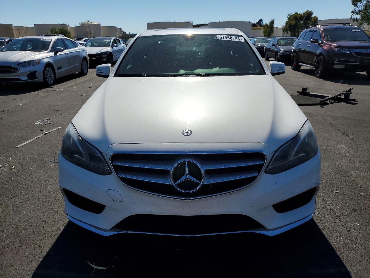 2014 Mercedes-benz E 350 White vin: WDDHF5KB4EA792481