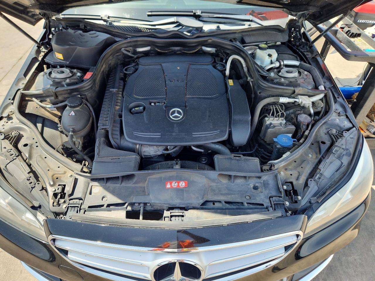 2014 Mercedes-benz E 350 Black vin: WDDHF5KB4EA821834
