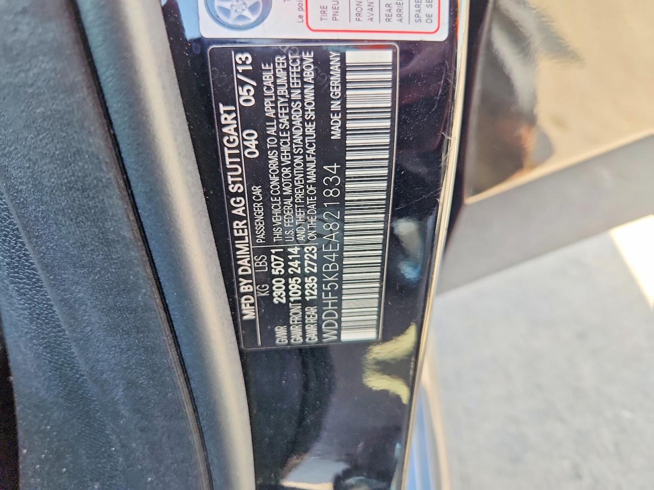 2014 Mercedes-benz E 350 Black vin: WDDHF5KB4EA821834
