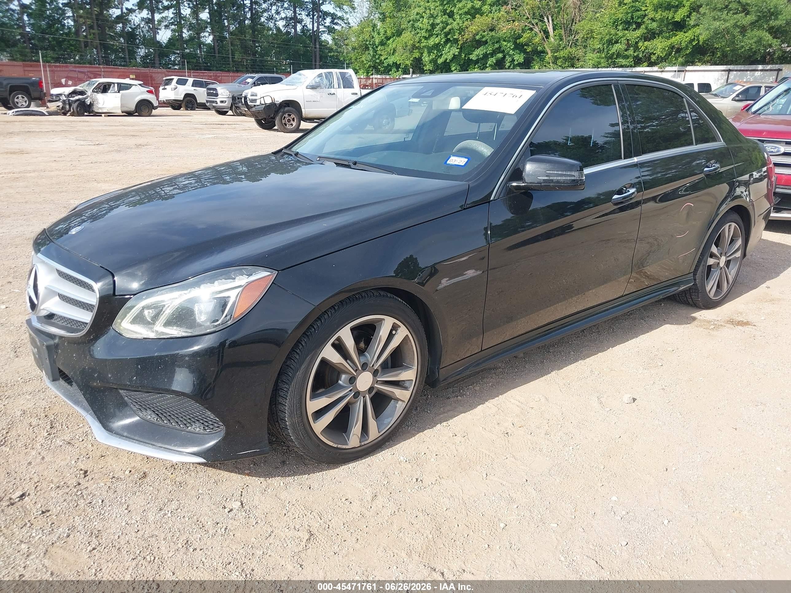 2014 Mercedes-benz E 350   Black vin: WDDHF5KB4EA874517