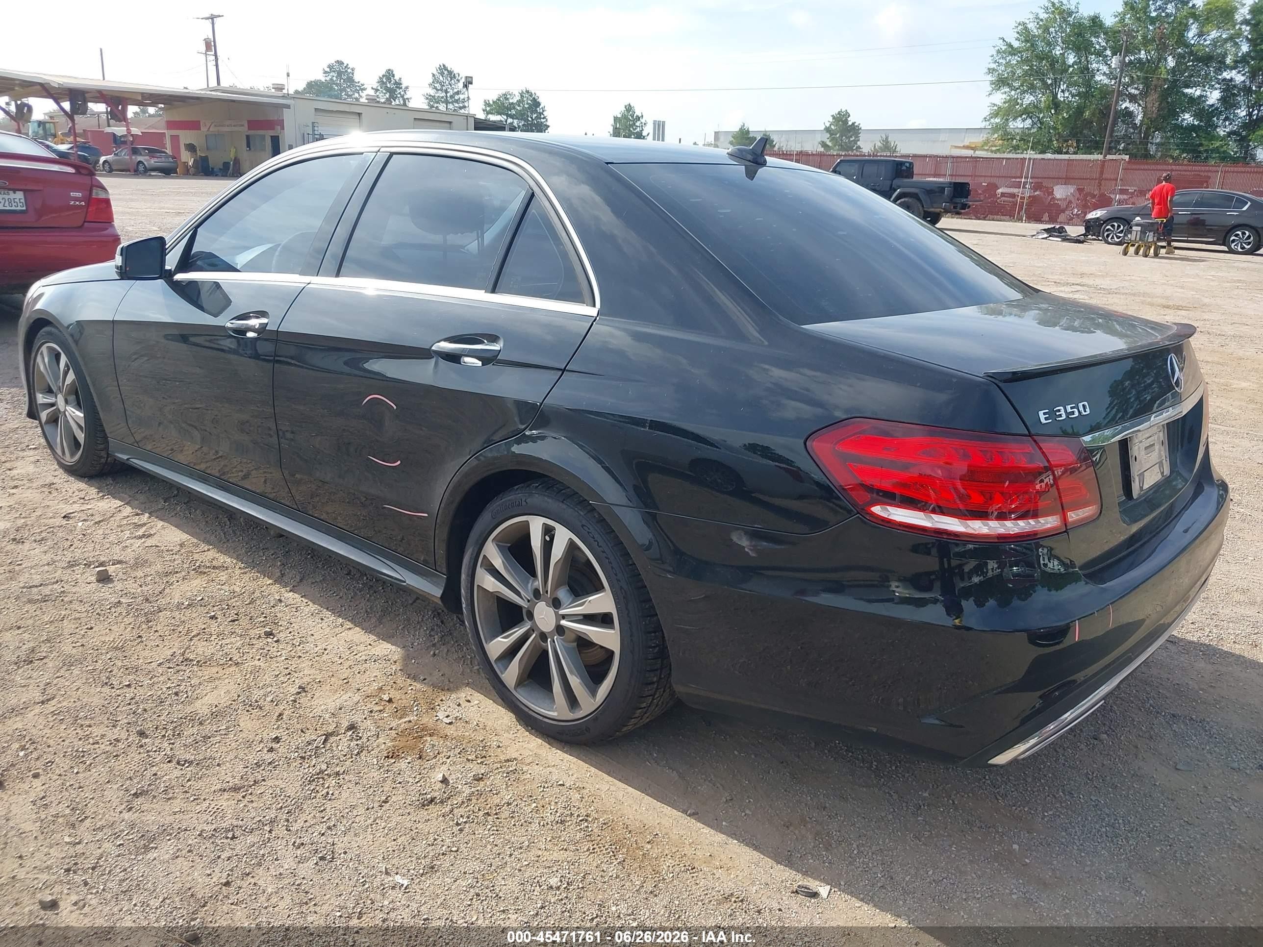2014 Mercedes-benz E 350   Black vin: WDDHF5KB4EA874517