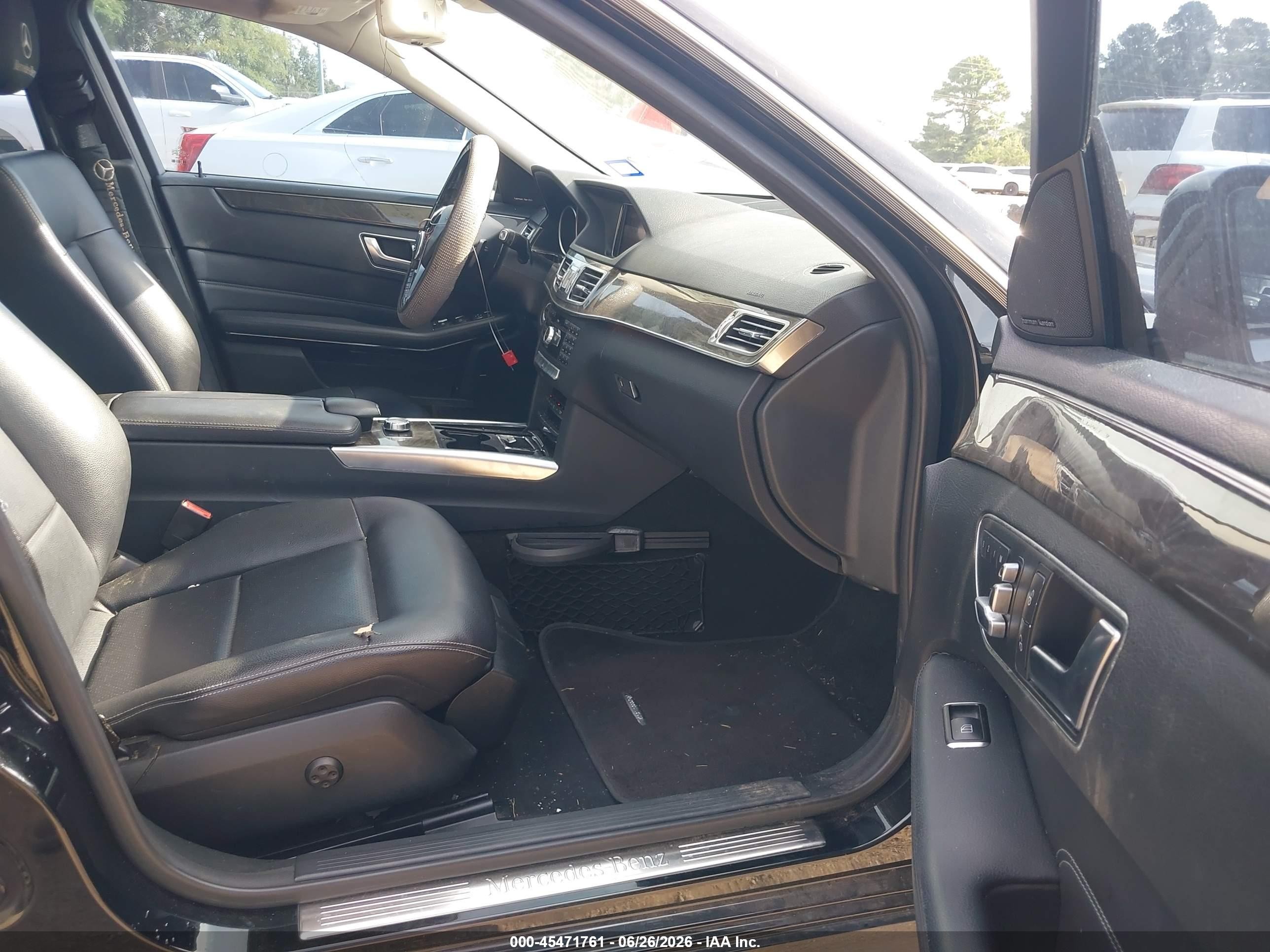 2014 Mercedes-benz E 350   Black vin: WDDHF5KB4EA874517