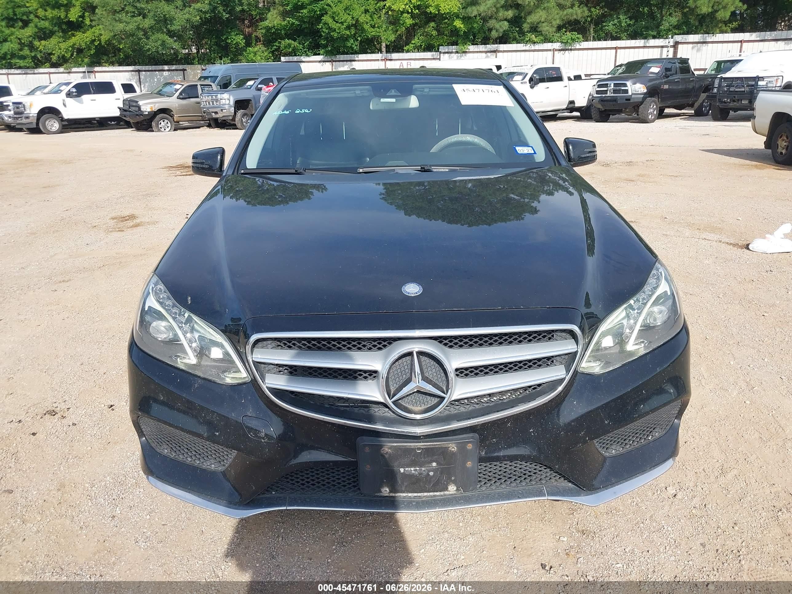 2014 Mercedes-benz E 350   Black vin: WDDHF5KB4EA874517