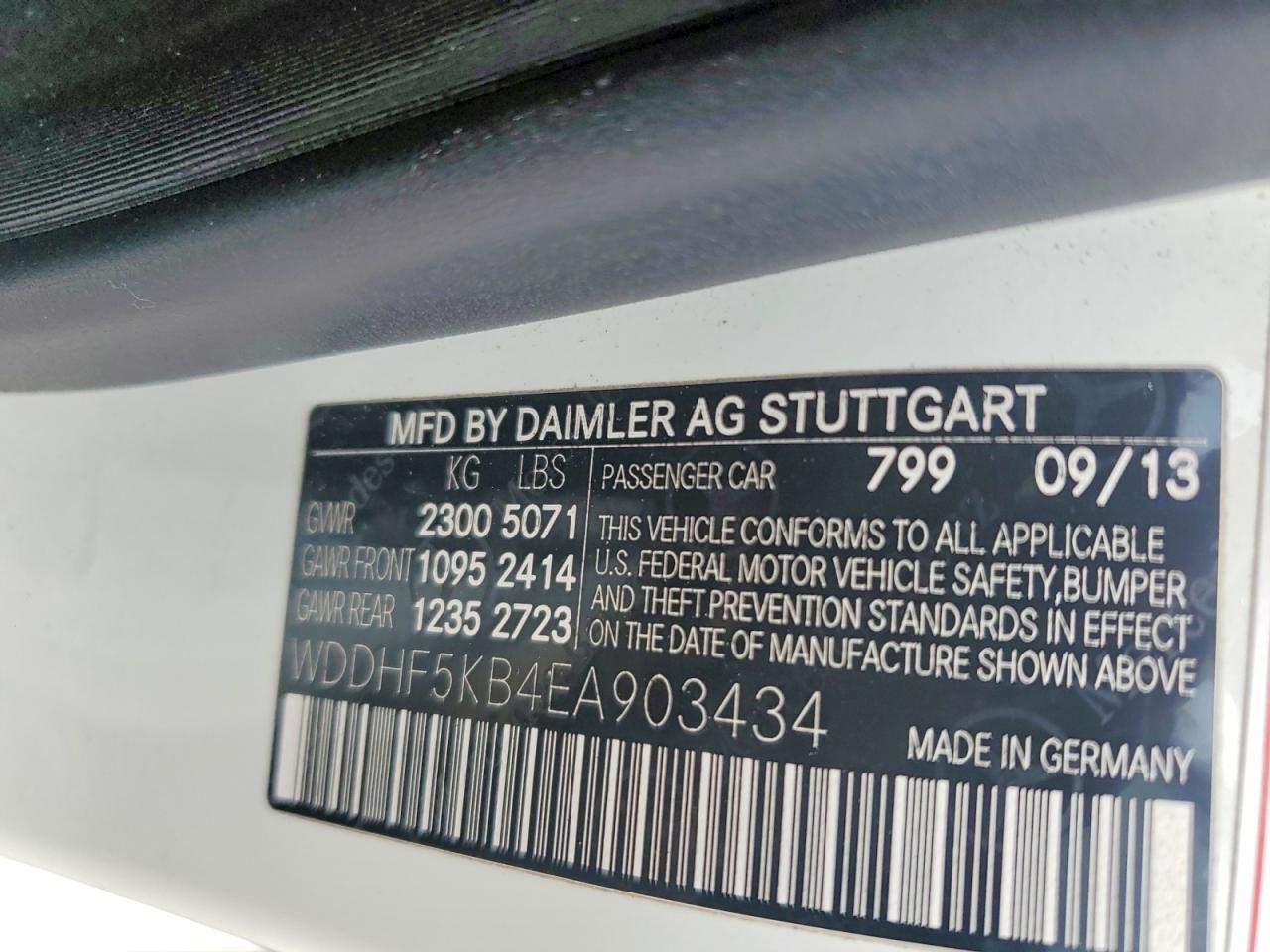 2014 Mercedes-benz E 350 White vin: WDDHF5KB4EA903434