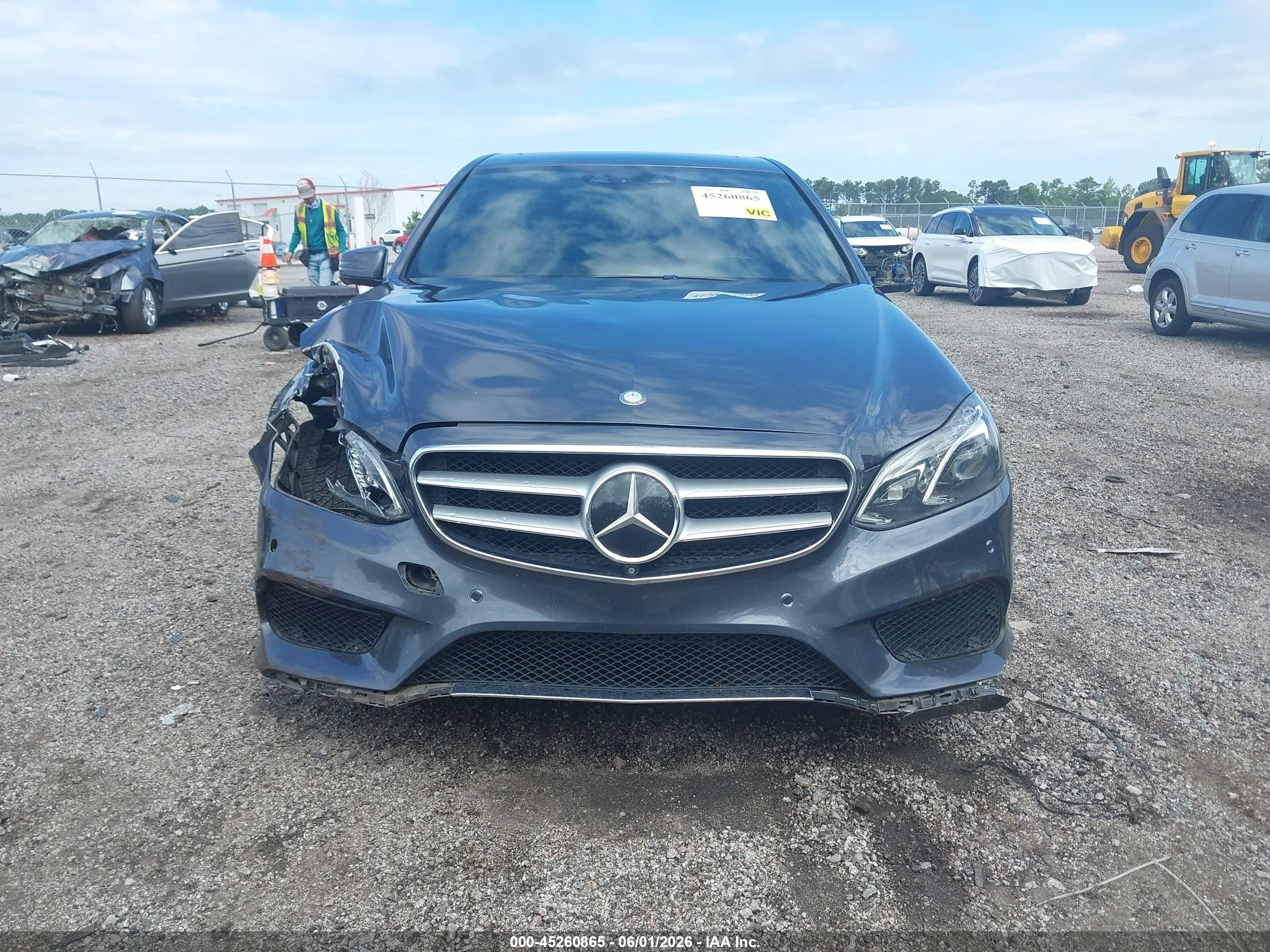 2014 Mercedes-benz E 350   Gray vin: WDDHF5KB4EA974794